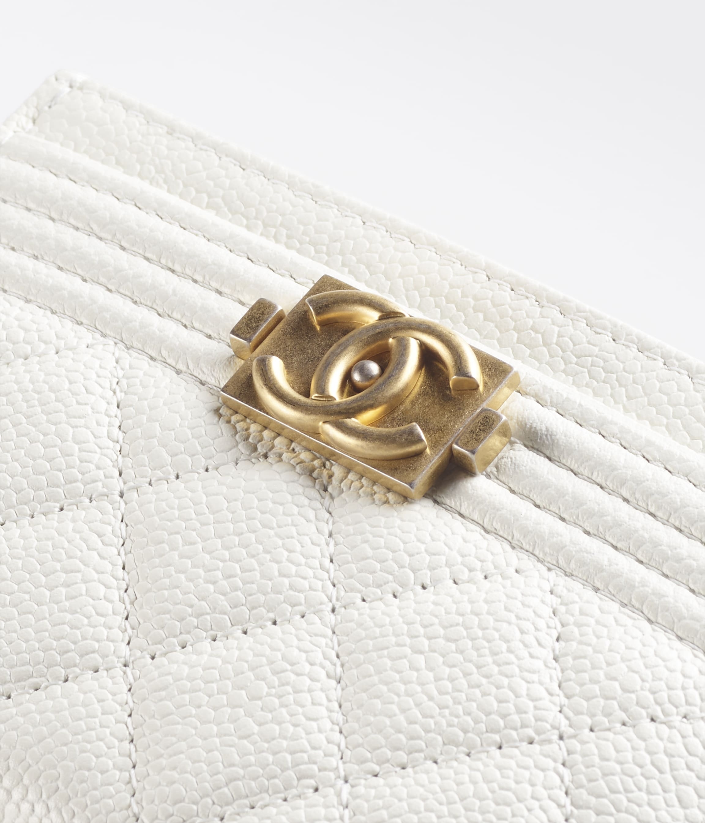 BOY CHANEL Card Holder - 4