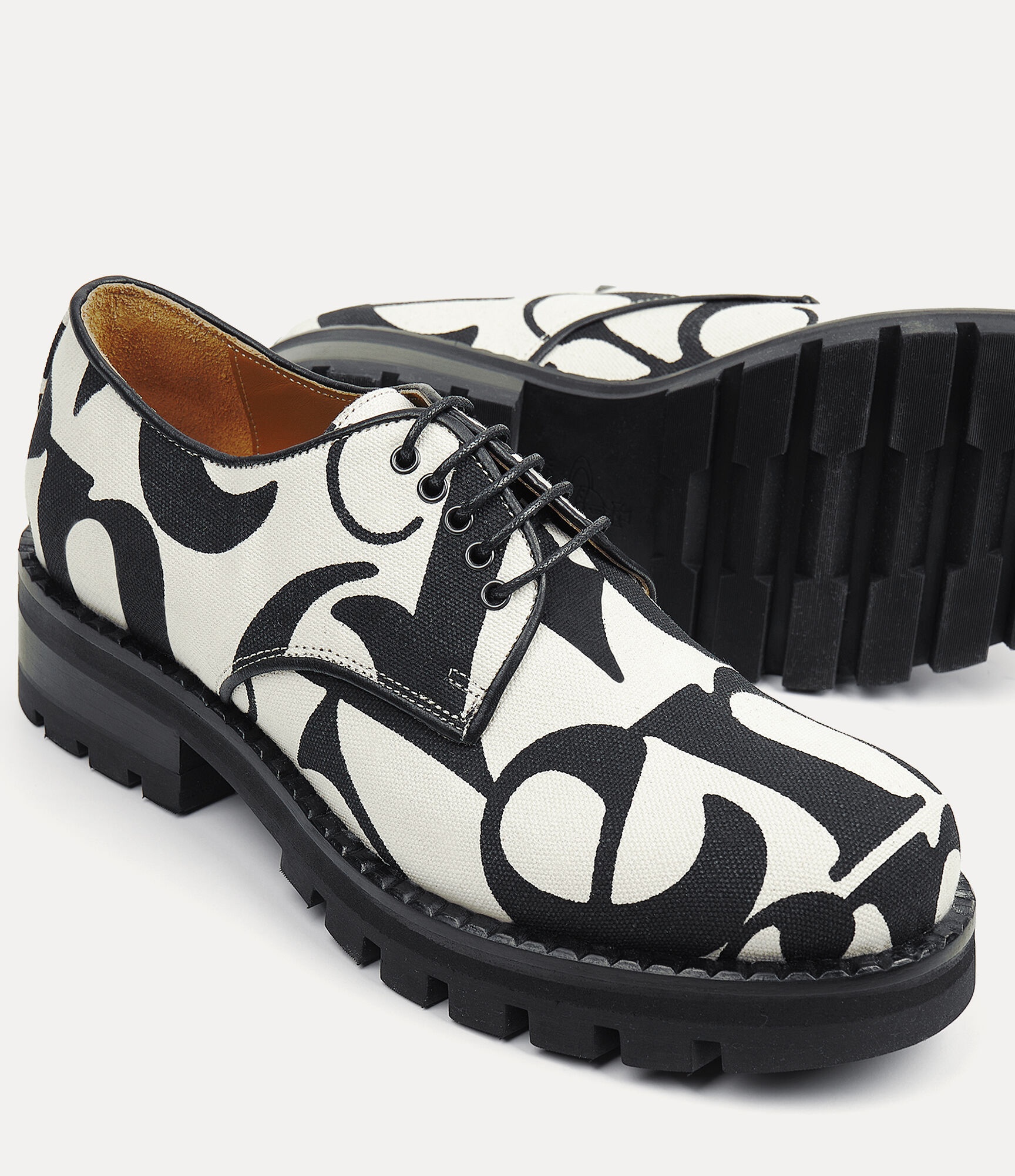 NEW UTILITY SHOE - 6