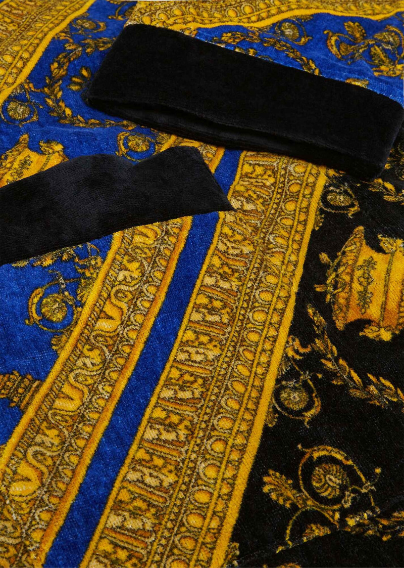 I ♡ Baroque Print Bathrobe 4