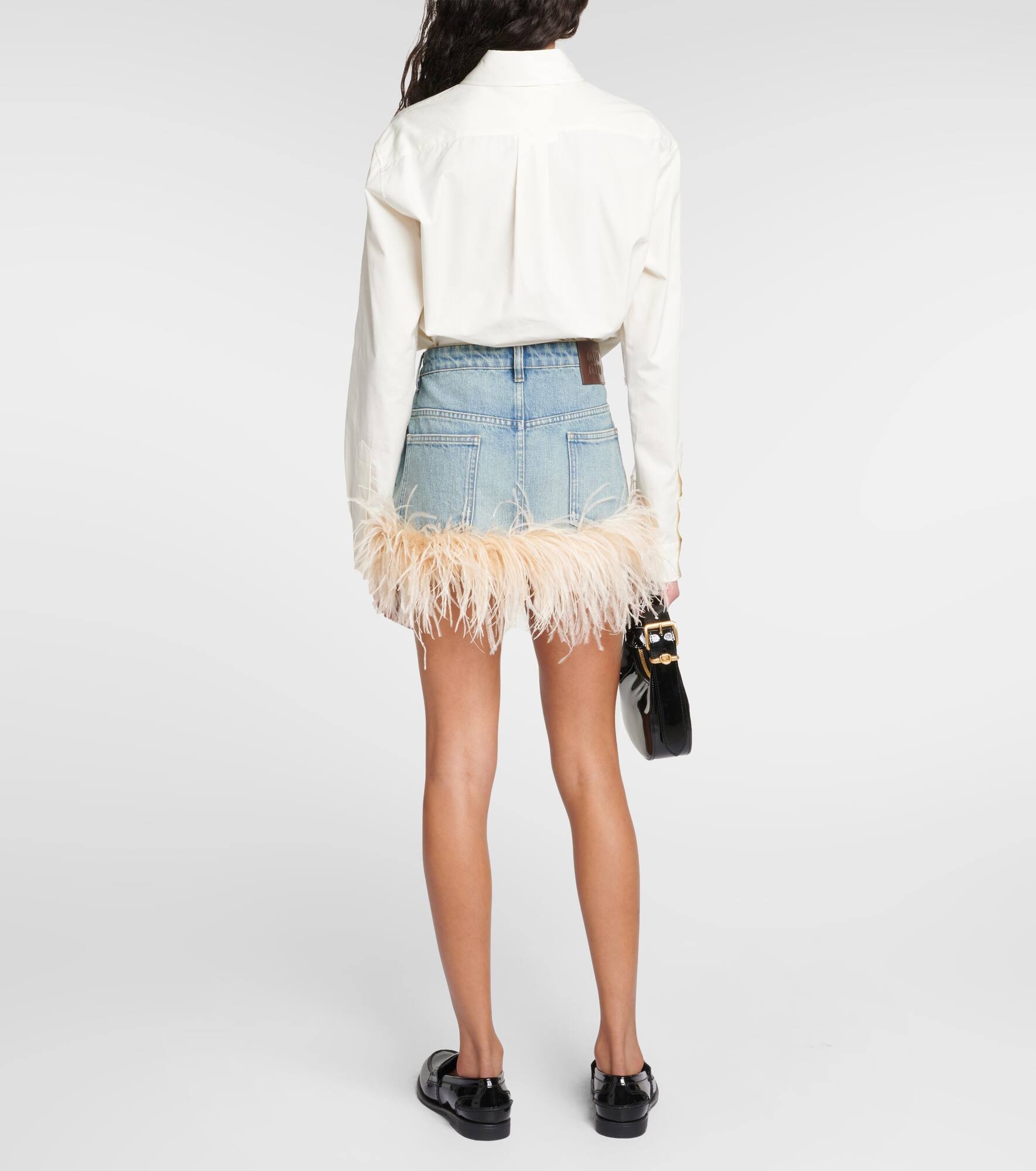 Feather-trimmed denim miniskirt - 3