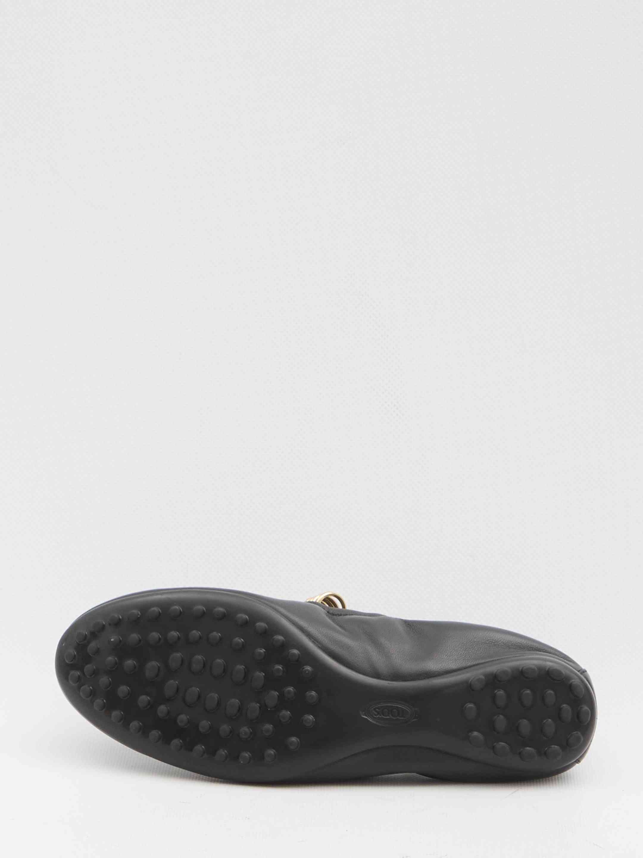 Tod's Women Ballet Flats With Eyelets - 4