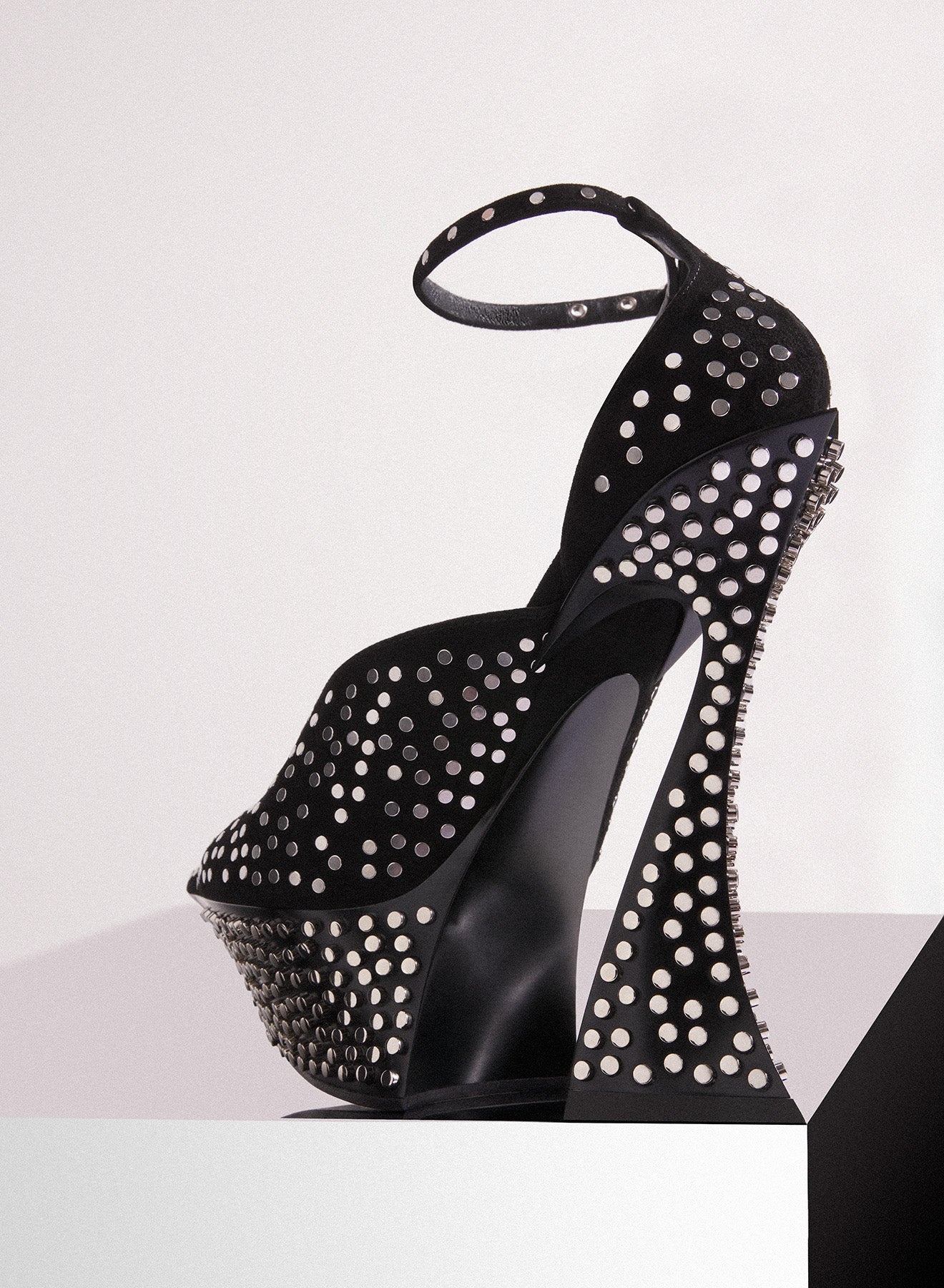 black studded  platform strappy fang 95 mules - 3