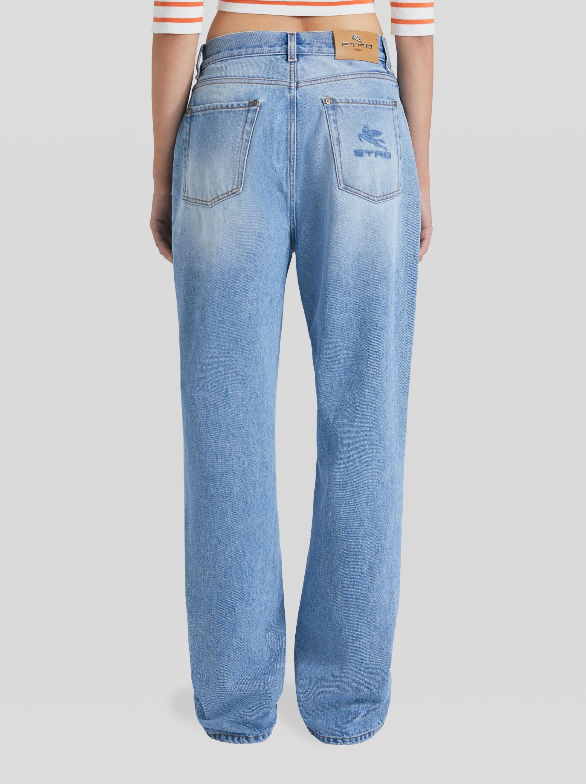 DISTRESSED DETAIL DENIM JEANS - 4
