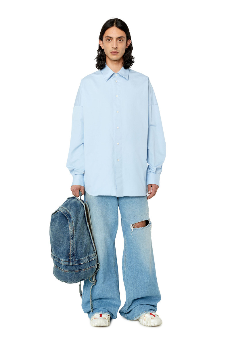 Diesel S-LIMO-LOGO outlook