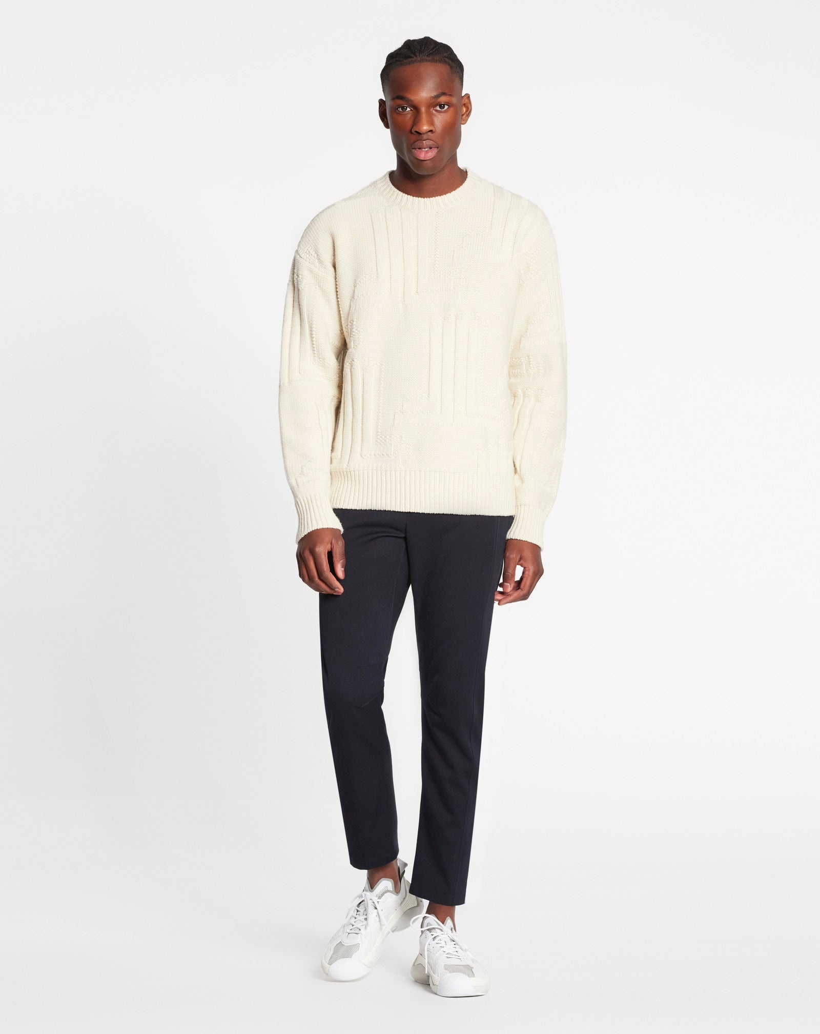 JL3D THICK ROUND NECK SWEATER - 2