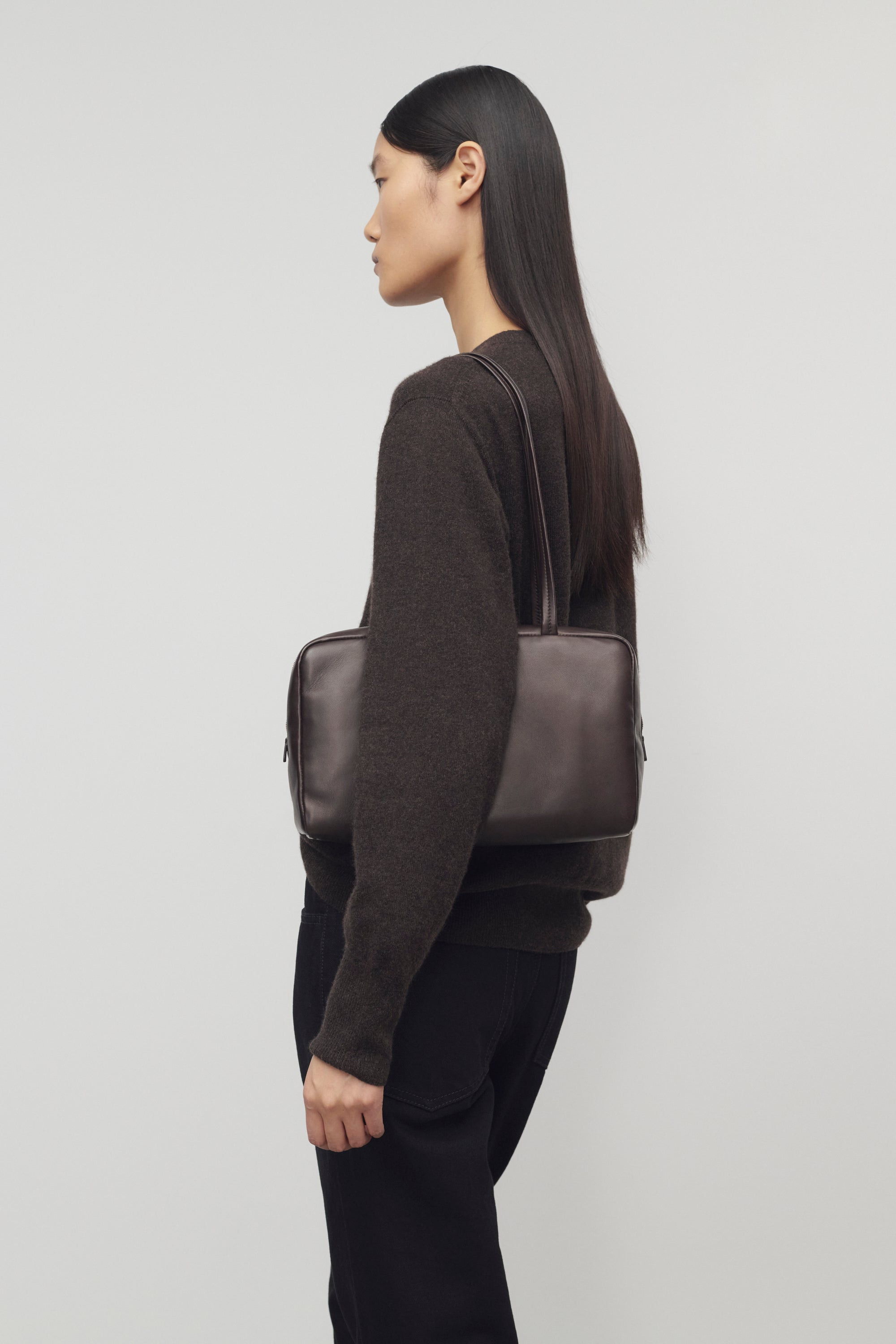 Astra Bowling Bag in Leather - 4