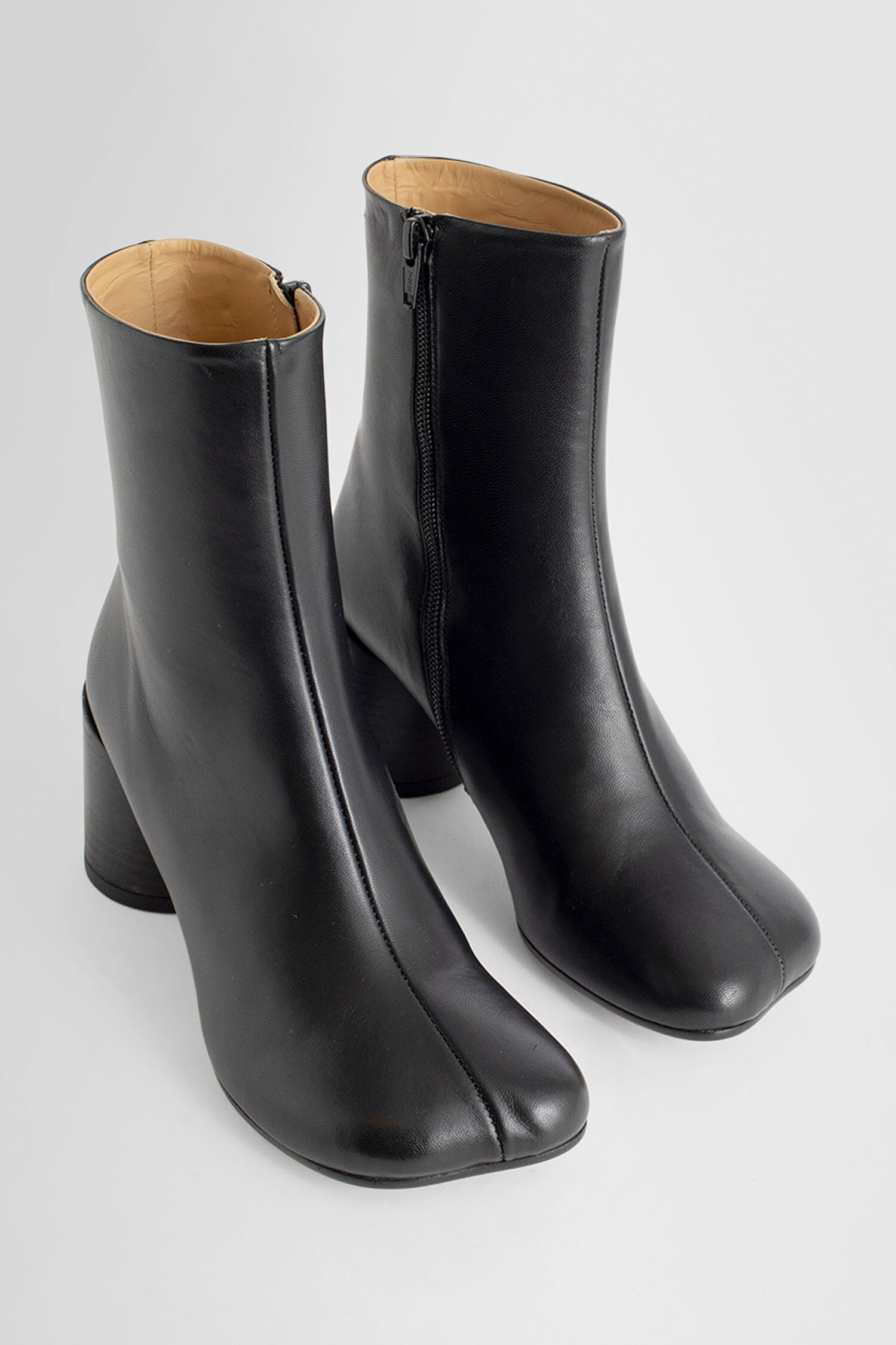 MM6 MAISON MARGIELA WOMAN BLACK BOOTS - 7