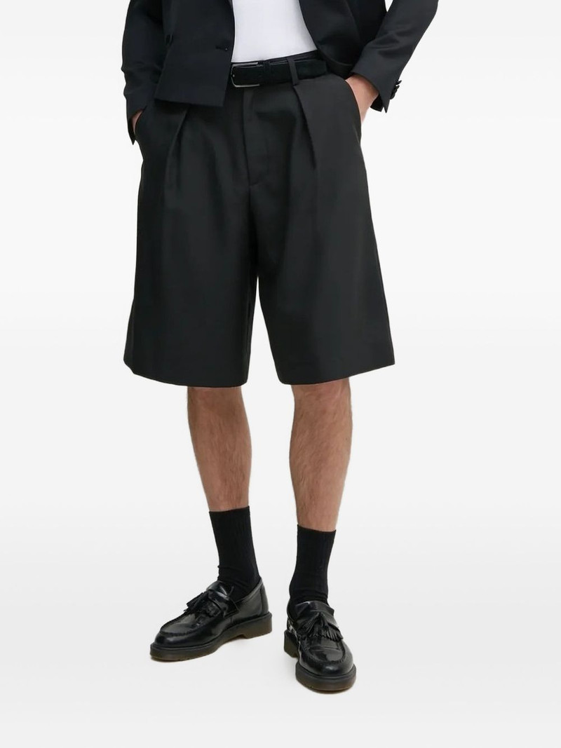 pleated shorts 1