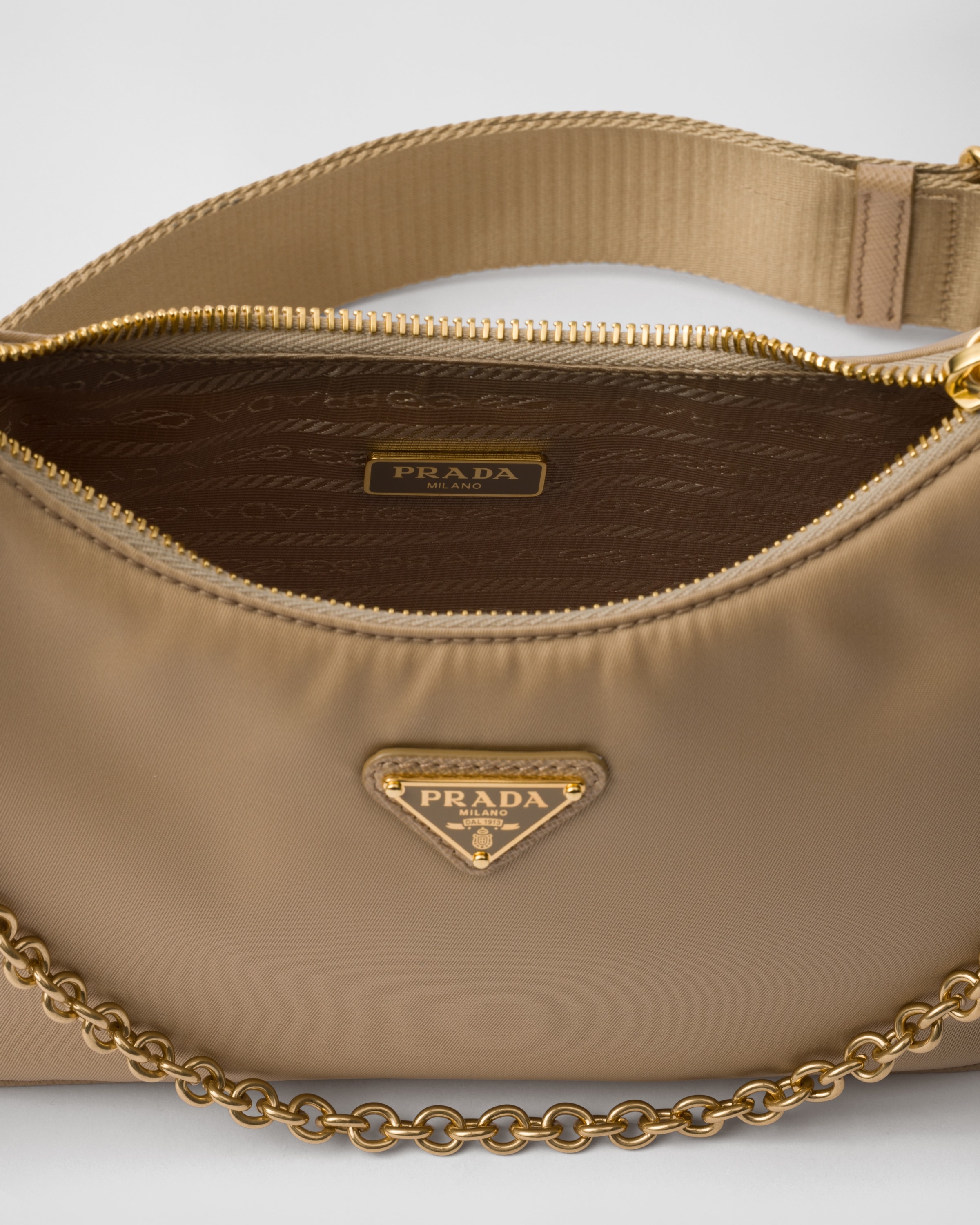 Prada Re-Edition 2005 Re-Nylon bag - 4