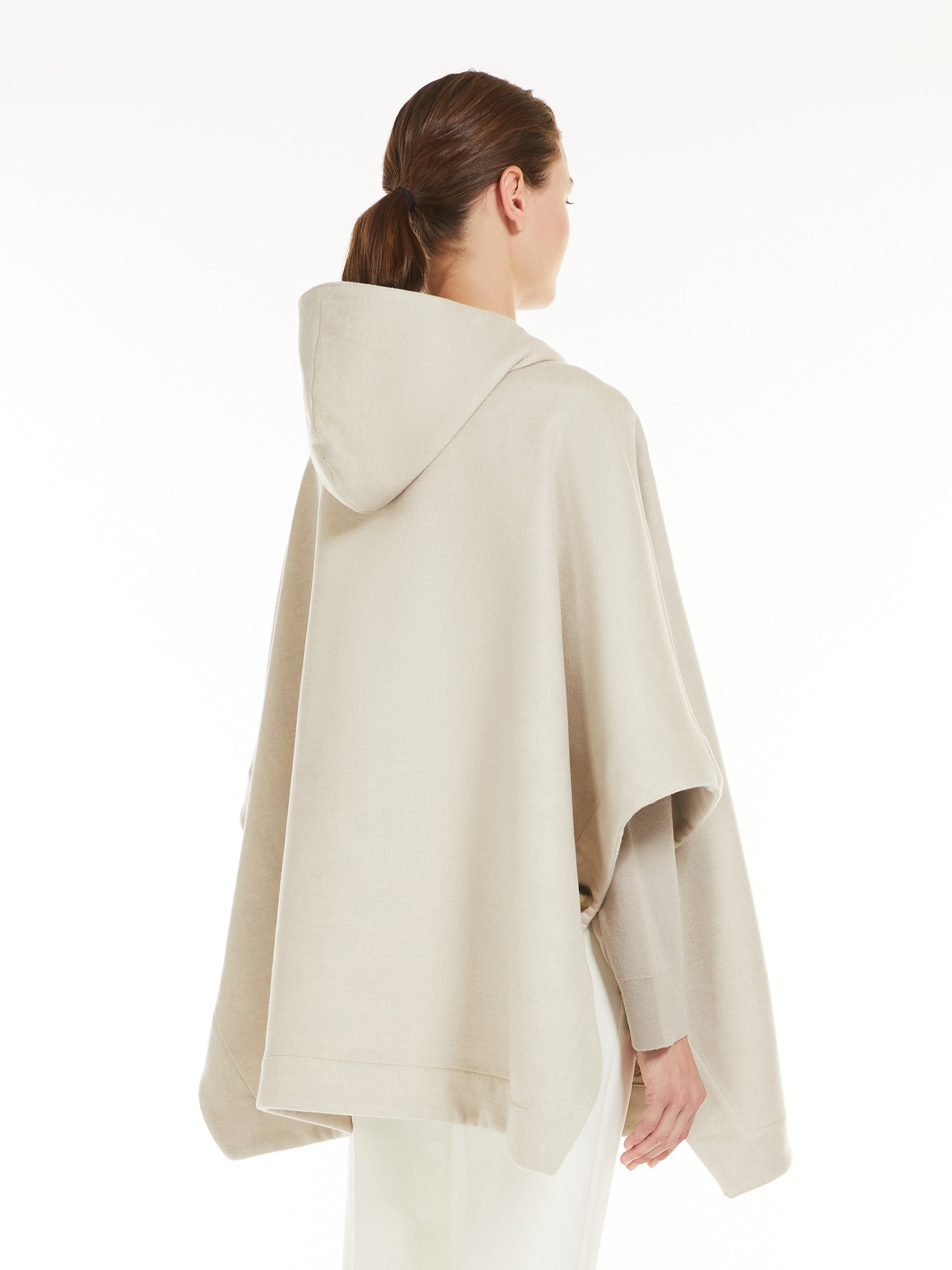 Wool and cashmere cape - 4