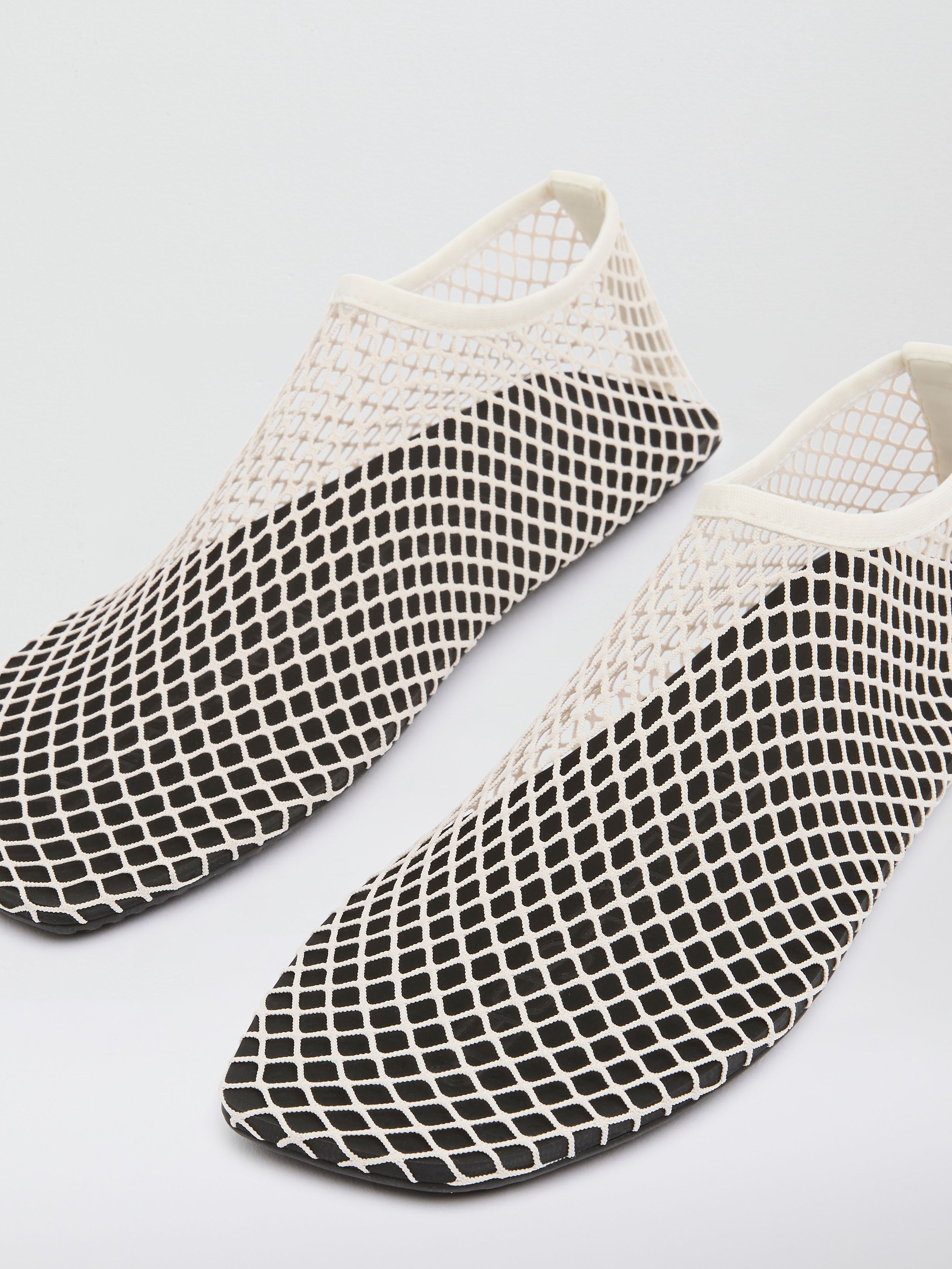 Mesh Water Flat - 4
