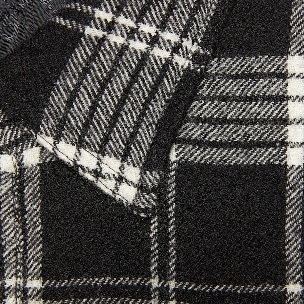 Check flannel shirt - 5