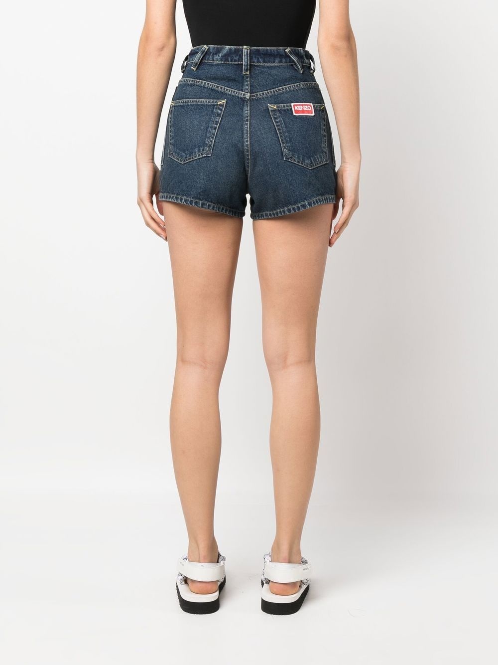logo-patch denim short shorts - 4