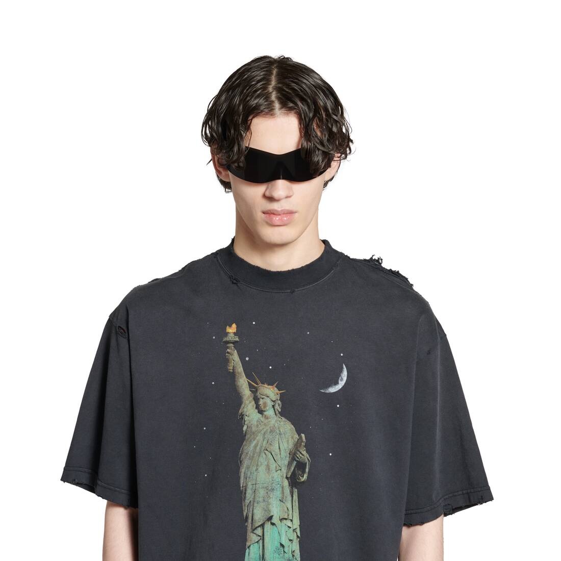 Paris Liberty T-shirt Medium Fit in Black - 5