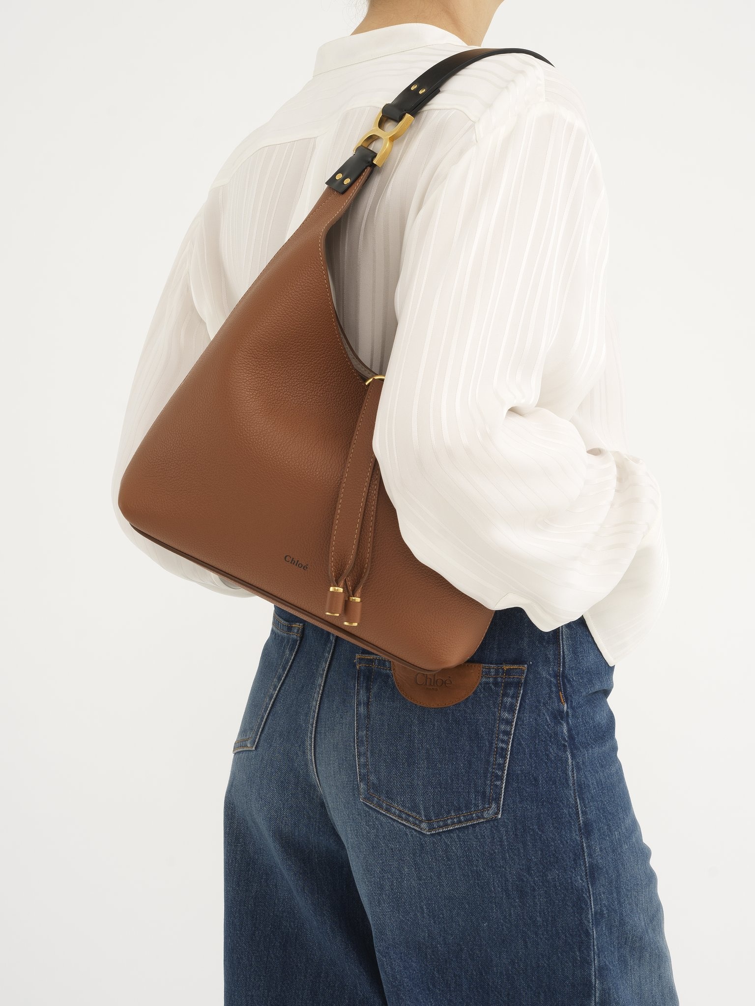 SMALL MARCIE HOBO BAG IN GRAINED LEATHER - 2