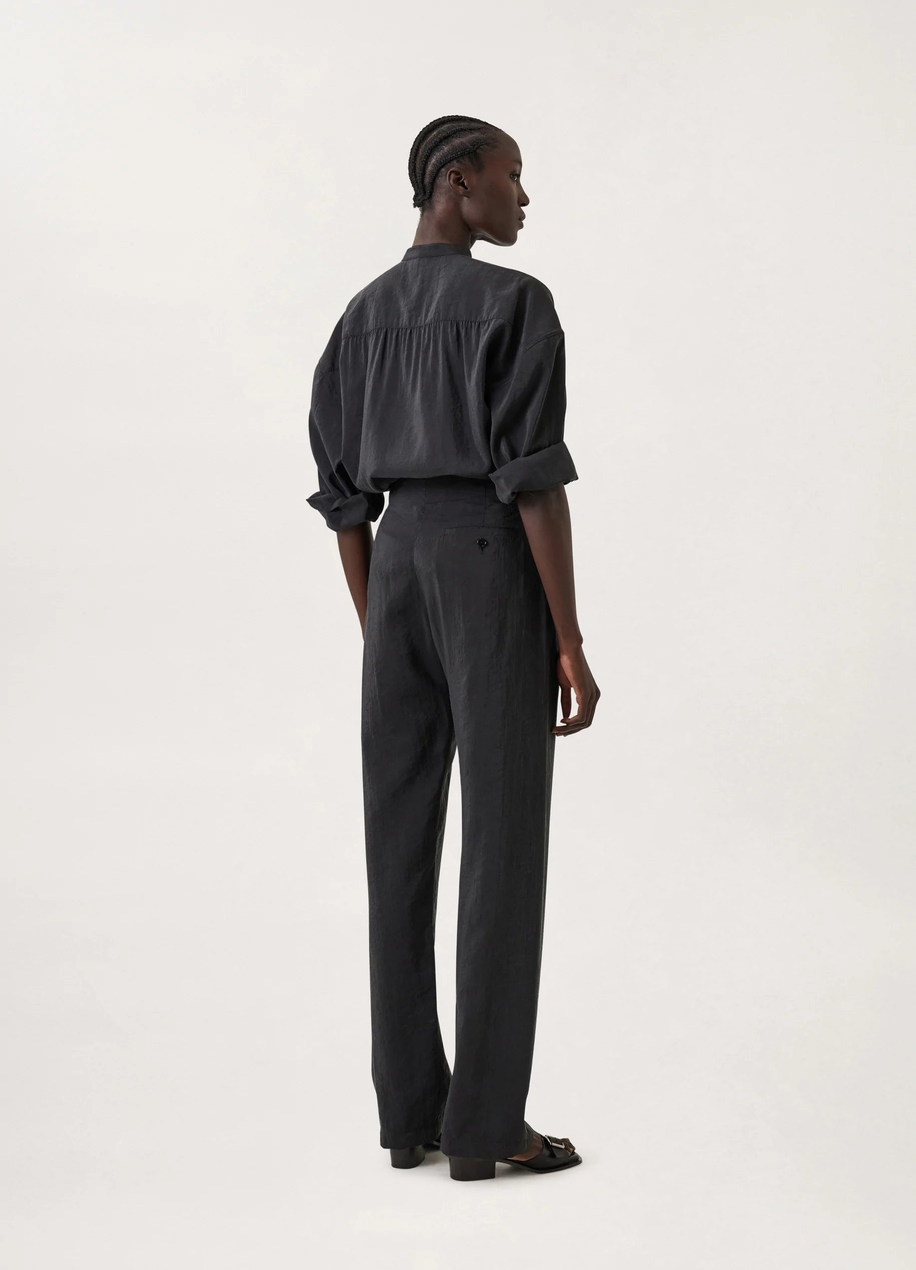 SOFT BELTED PANTS
DRY SILK - 3