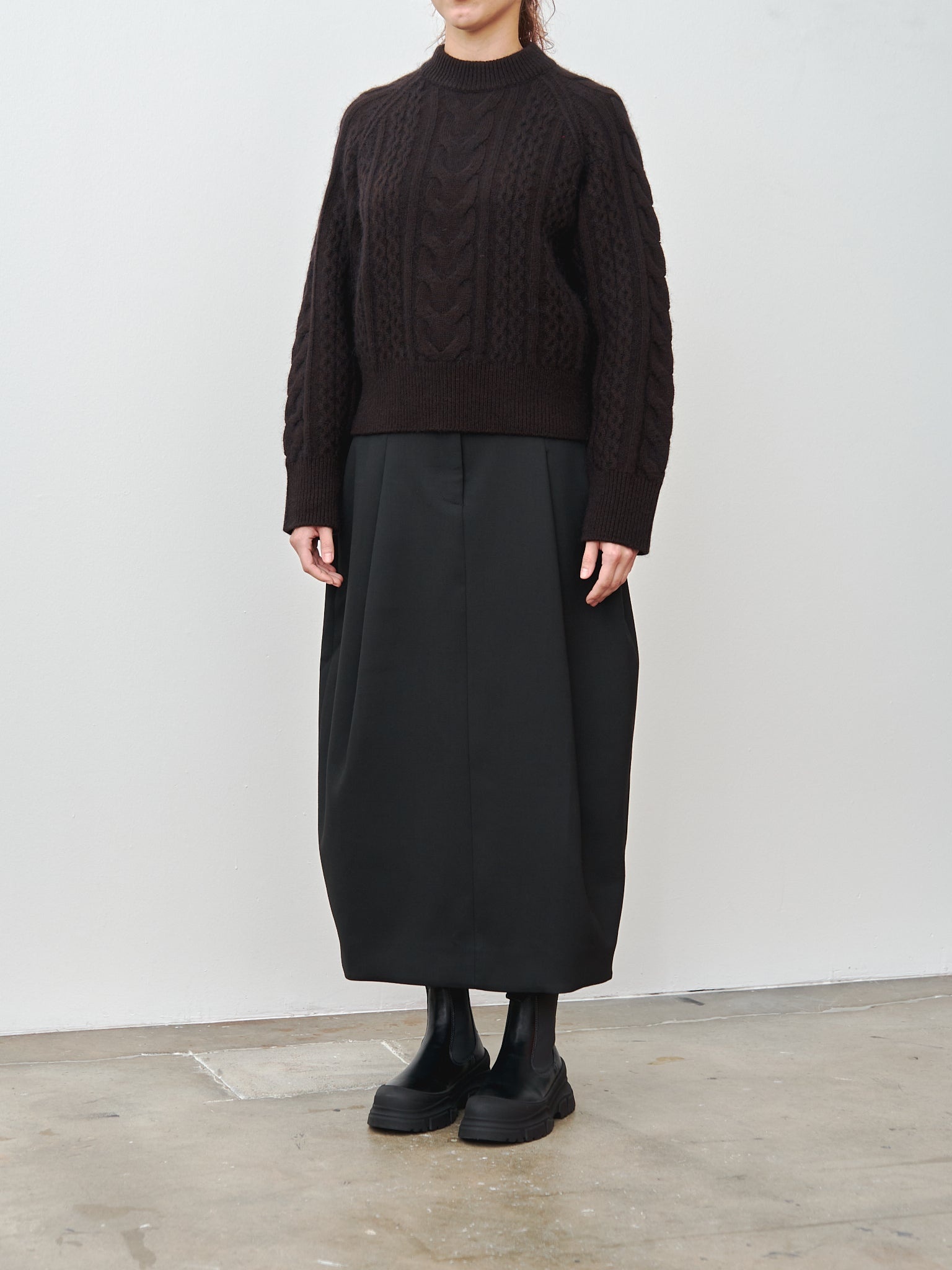 Molve Cable Knit- Espresso - 2