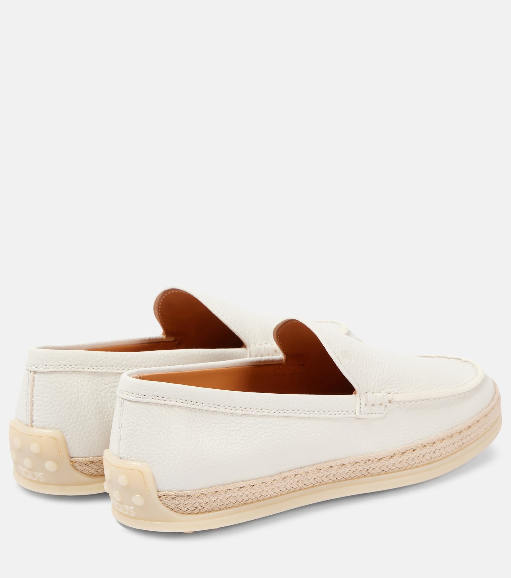 Raffia-trimmed leather loafers - 2