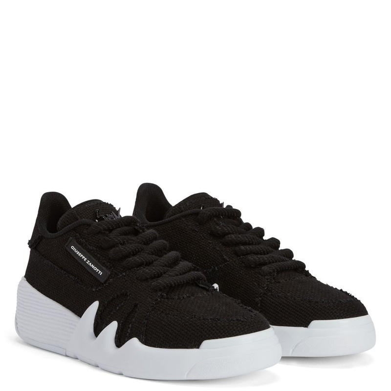 Giuseppe Zanotti 인기 카테고리 outlook
