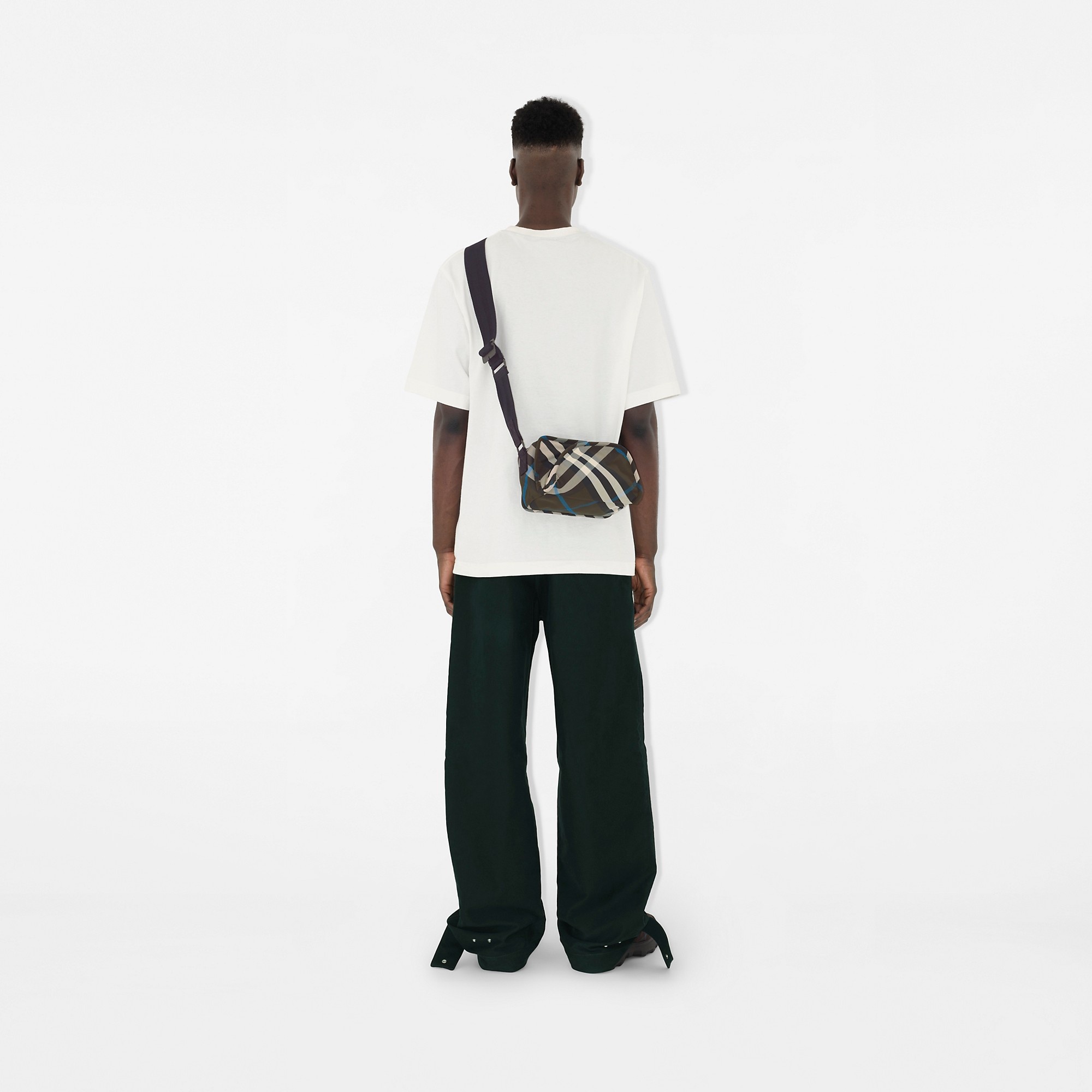 【BURBERRY】SHIELD CAMERA BAG Burberry Shield Camera Bag | REVERSIBLE