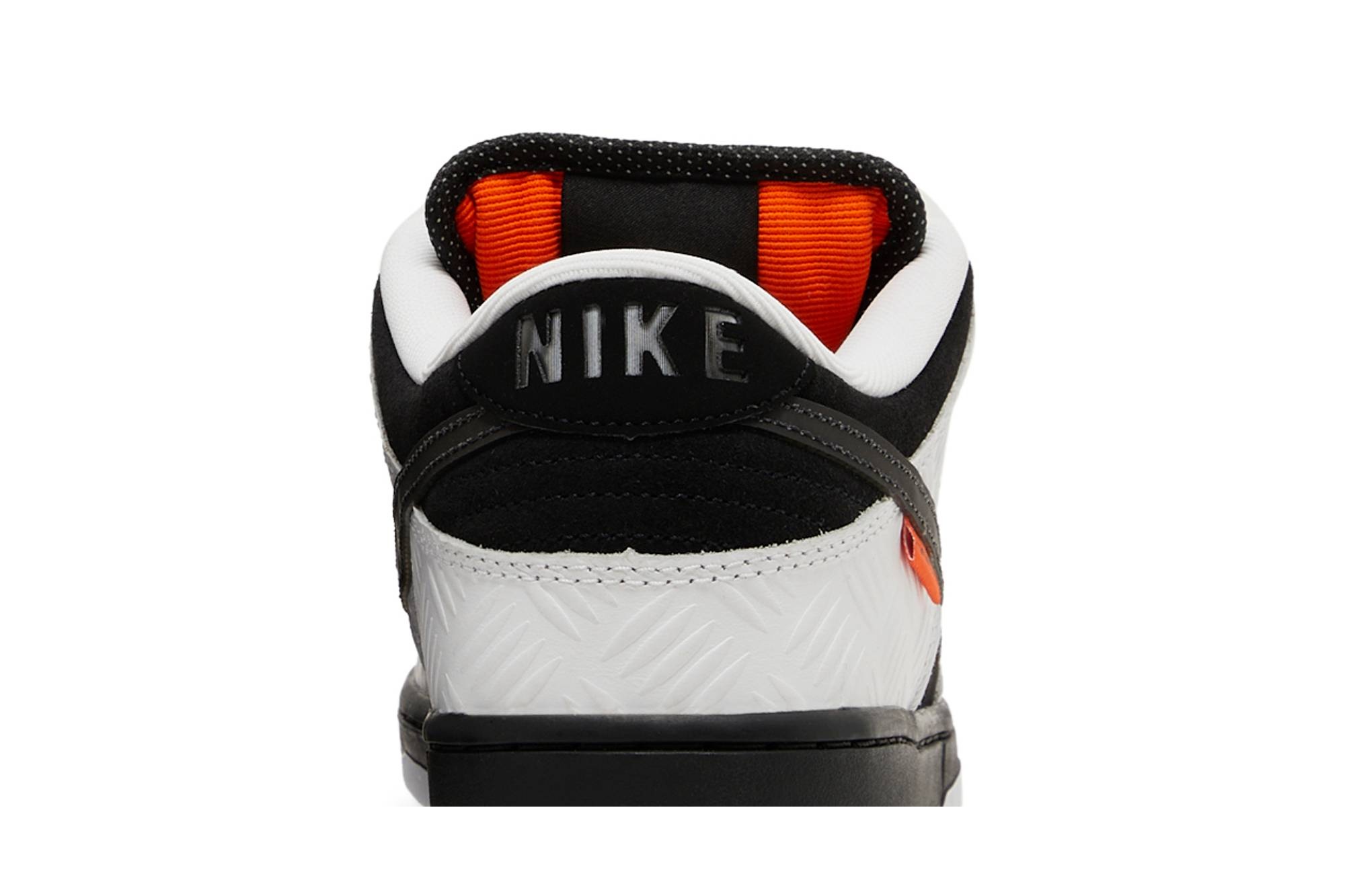 TIGHTBOOTH x Dunk Low SB - 7