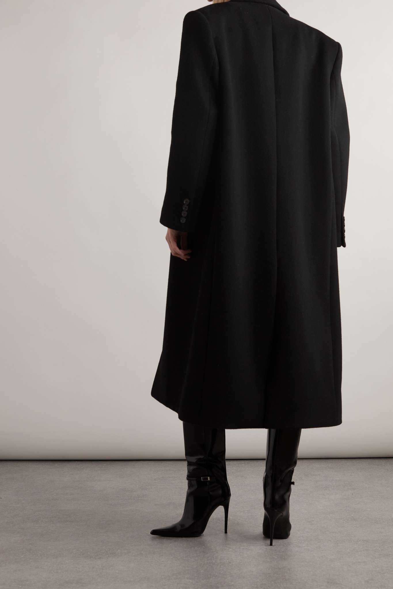 Double-breasted wool coat - 4