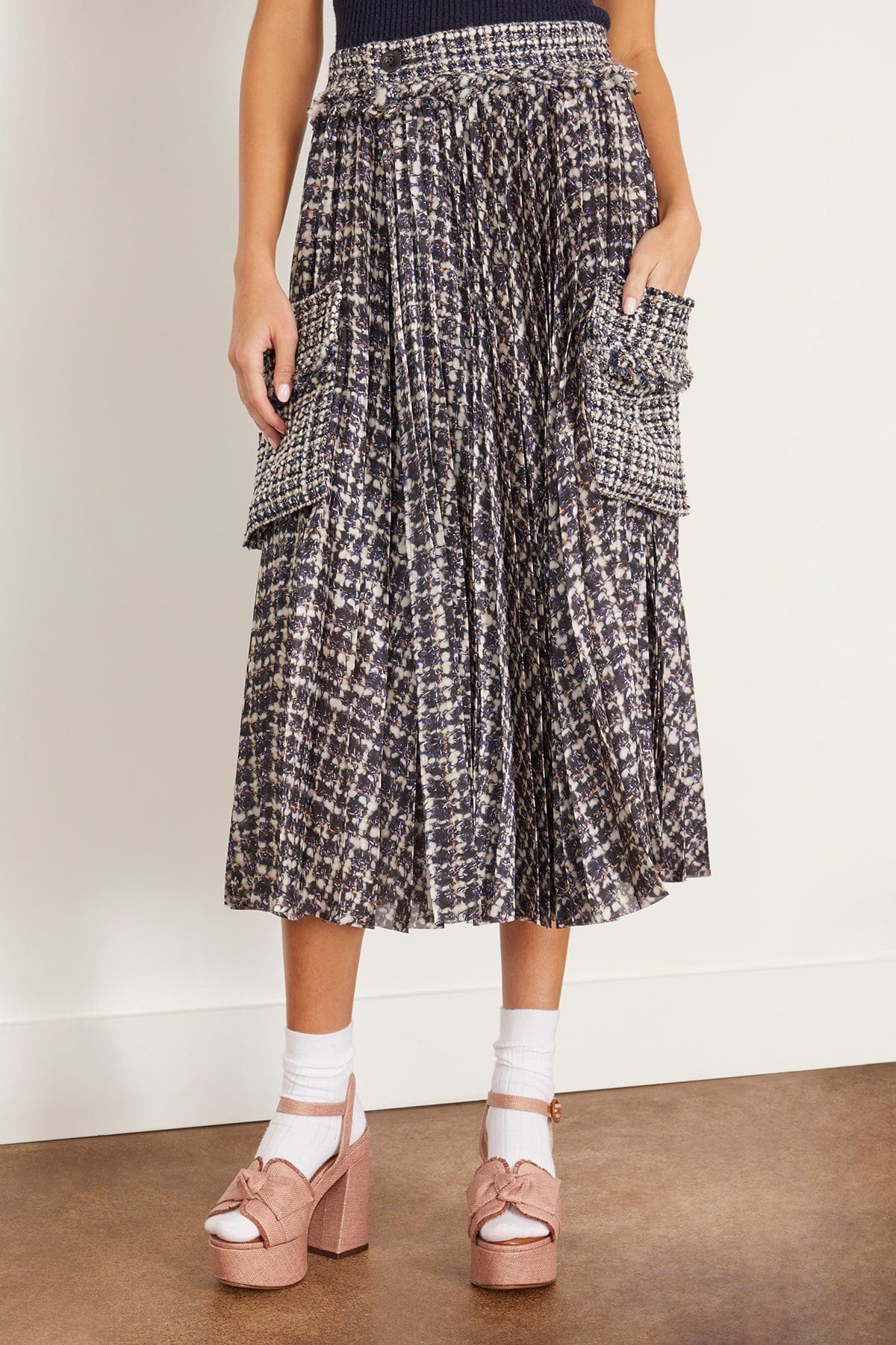 Tweed Skirt in Off White/Blue - 3