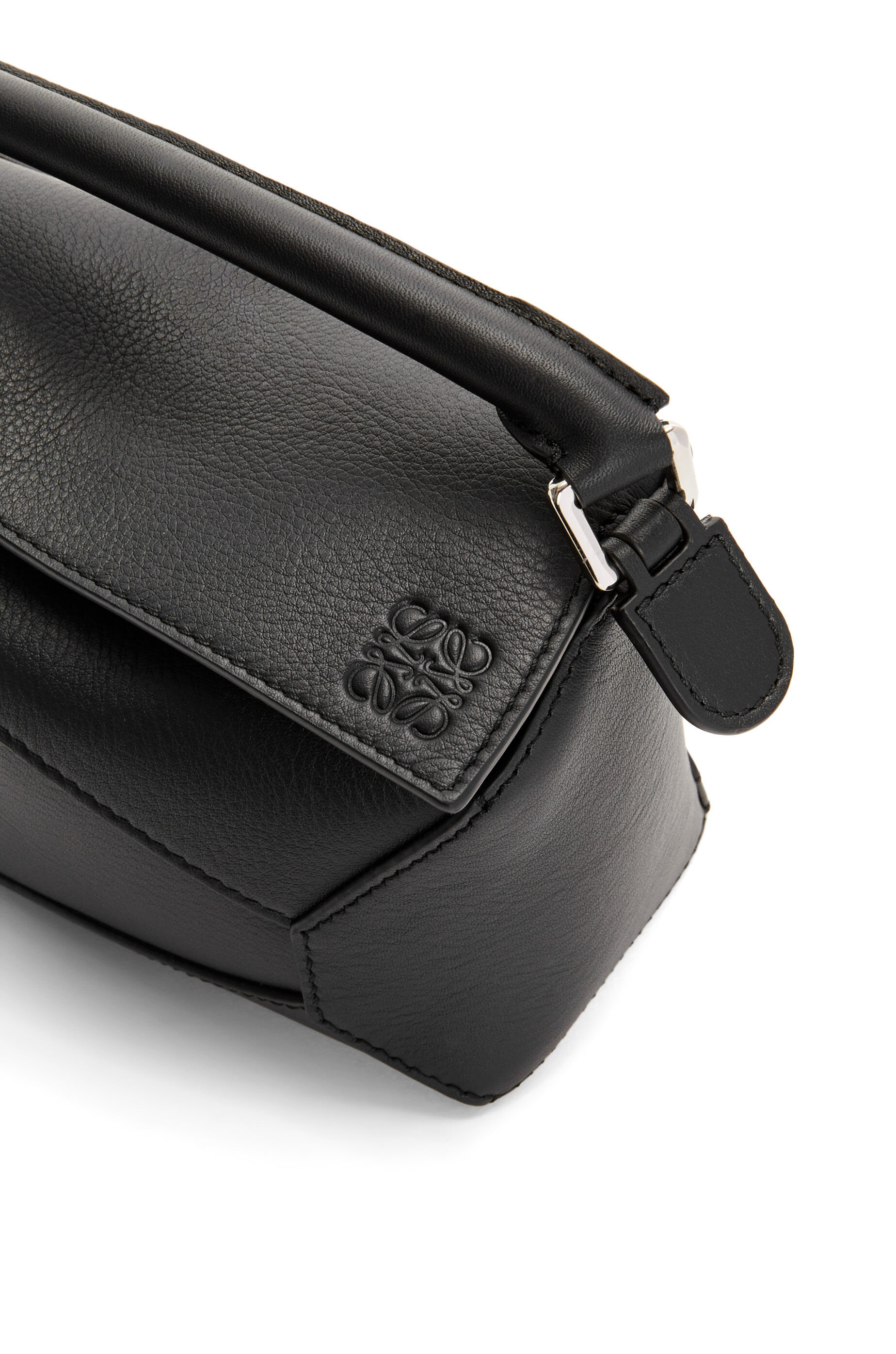 Mini Puzzle bag in classic calfskin - 7