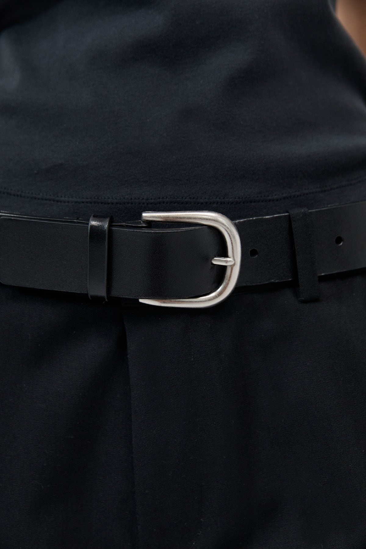 Classic Buckle Belt - Black - 3