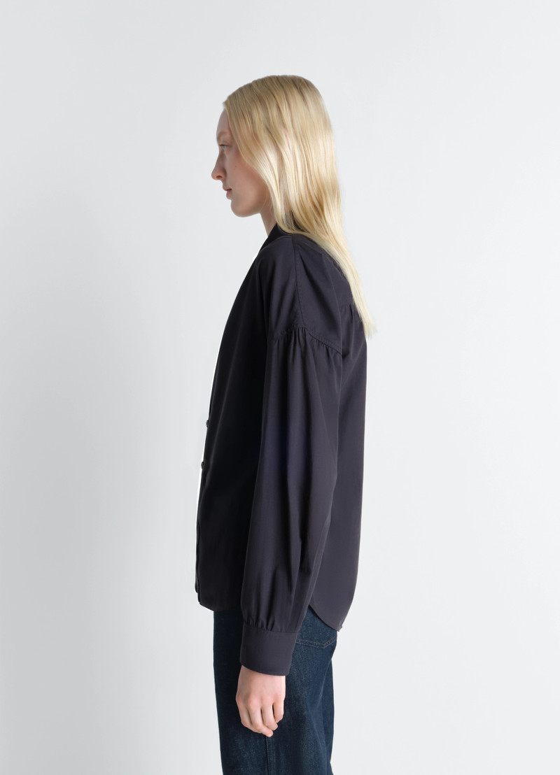 SOFT POINTED COLLAR SHIRT IN WASHED COTTON MUSLIN 4