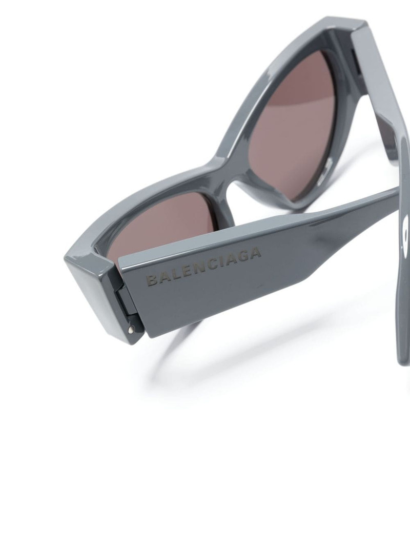 Monaco cat-eye-frame sunglasses 3