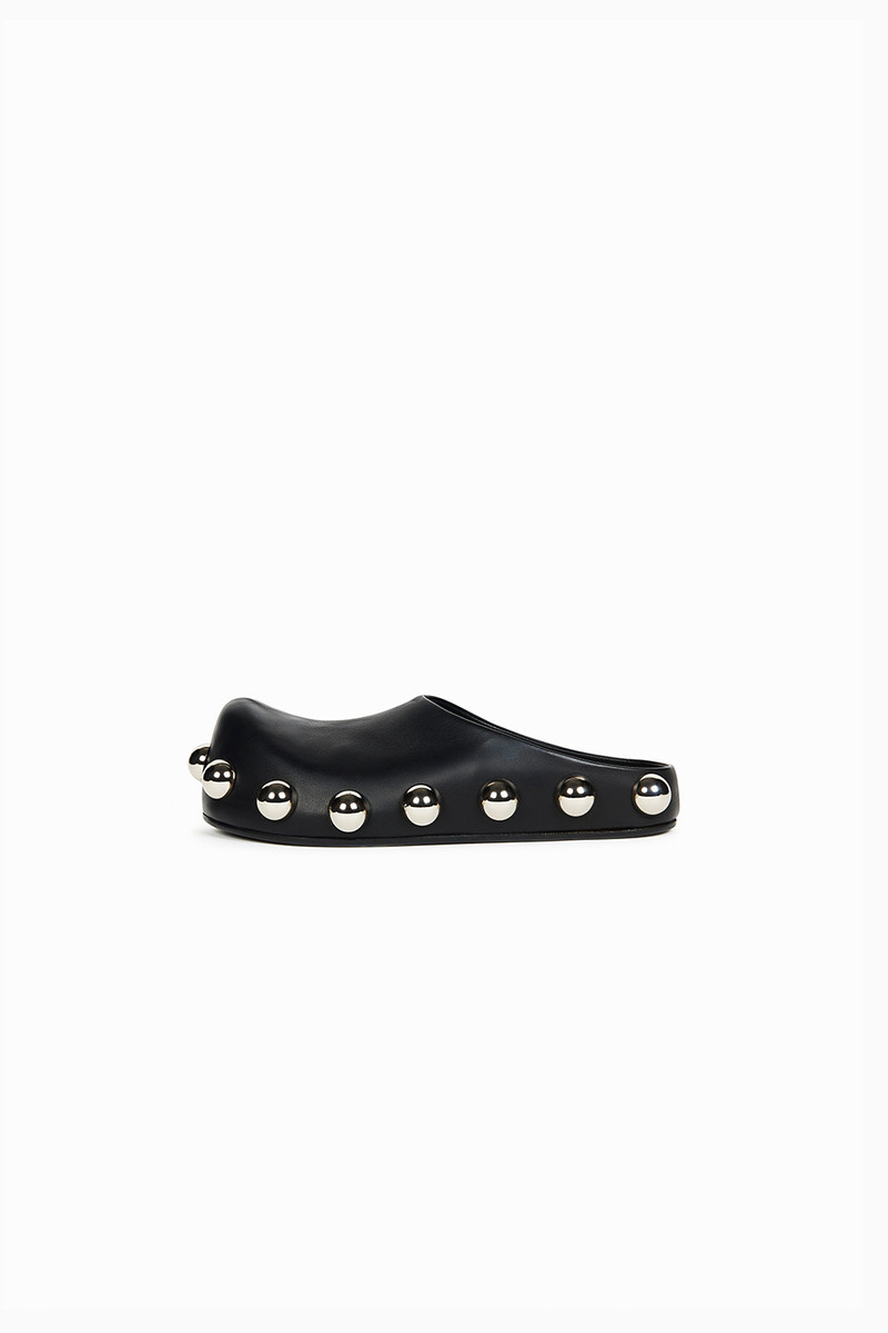 ANKI CLOG BLACK 1