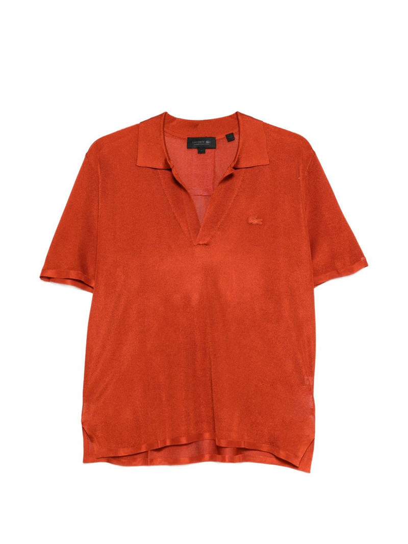 V-neck T-shirt 1