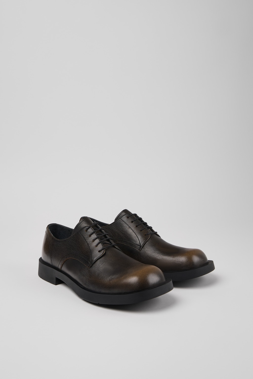 Three-Toned Brushed Leather Shoes - 2
