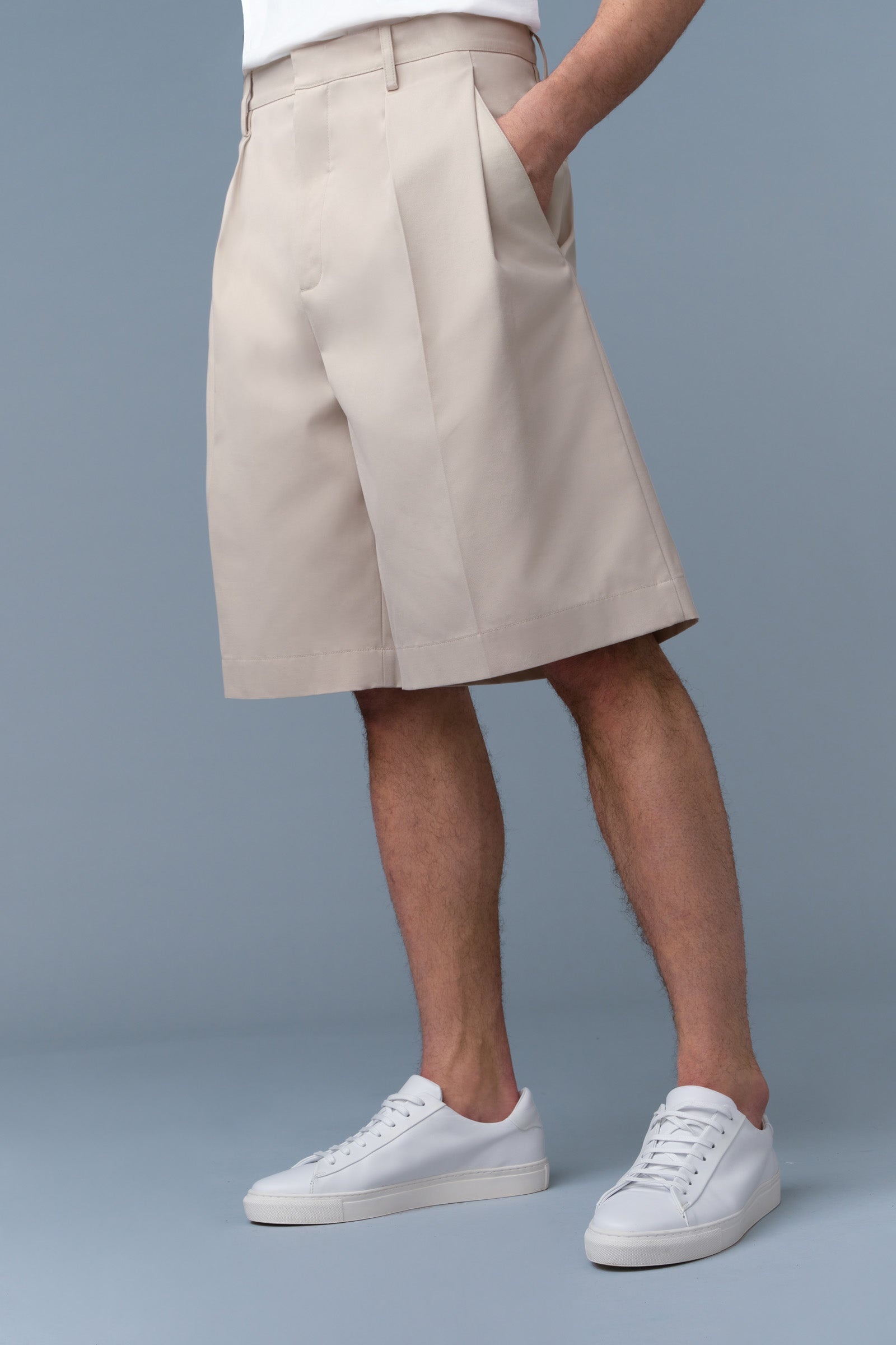 DELMAR Pleated Cotton-Blend Twilll Shorts - 5