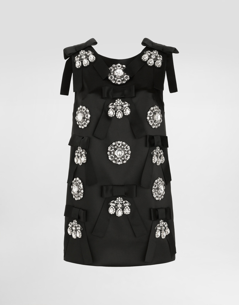 Dress with embroidery 1