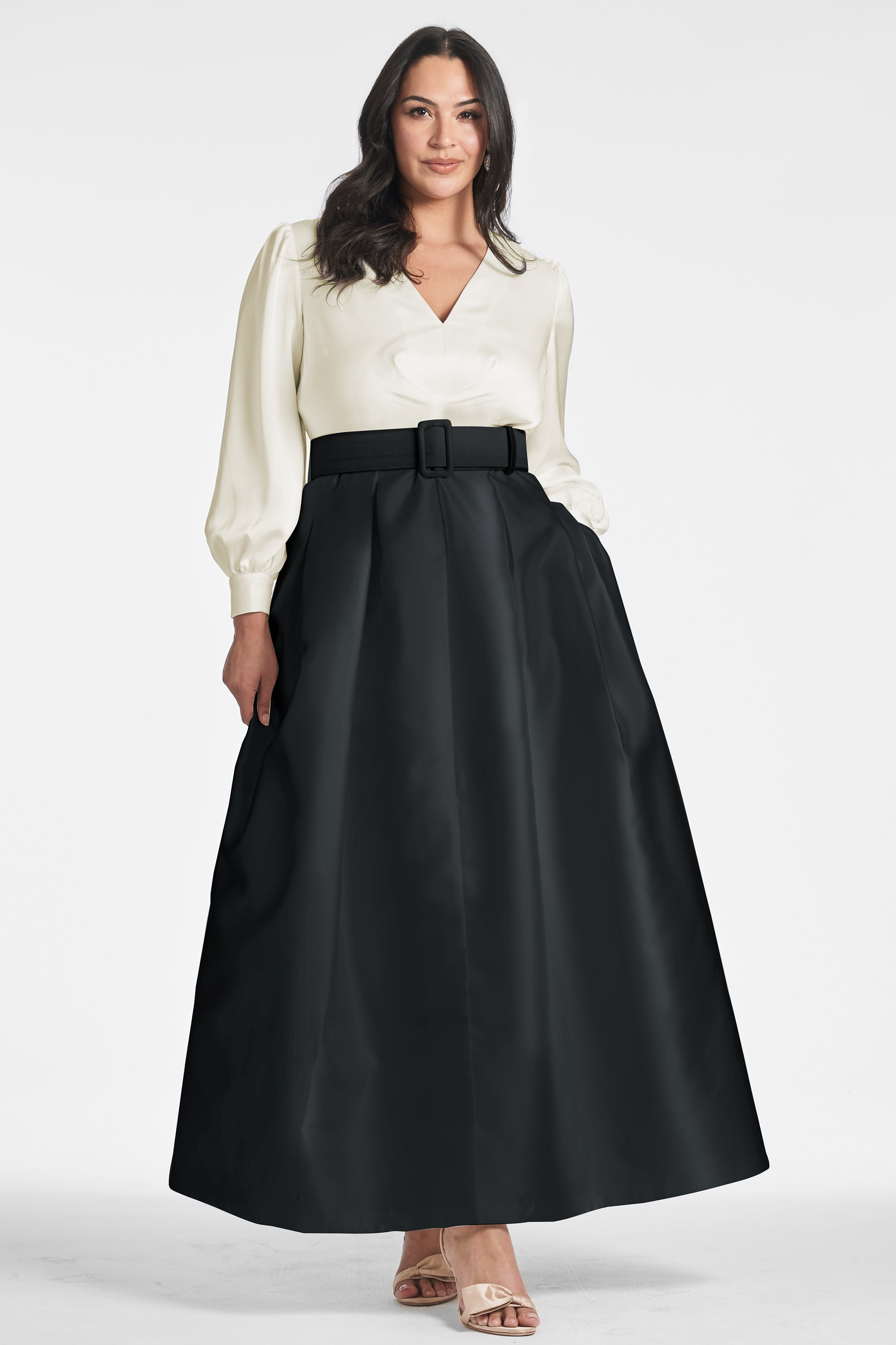 Zoe Gown - Ivory/Black - 4