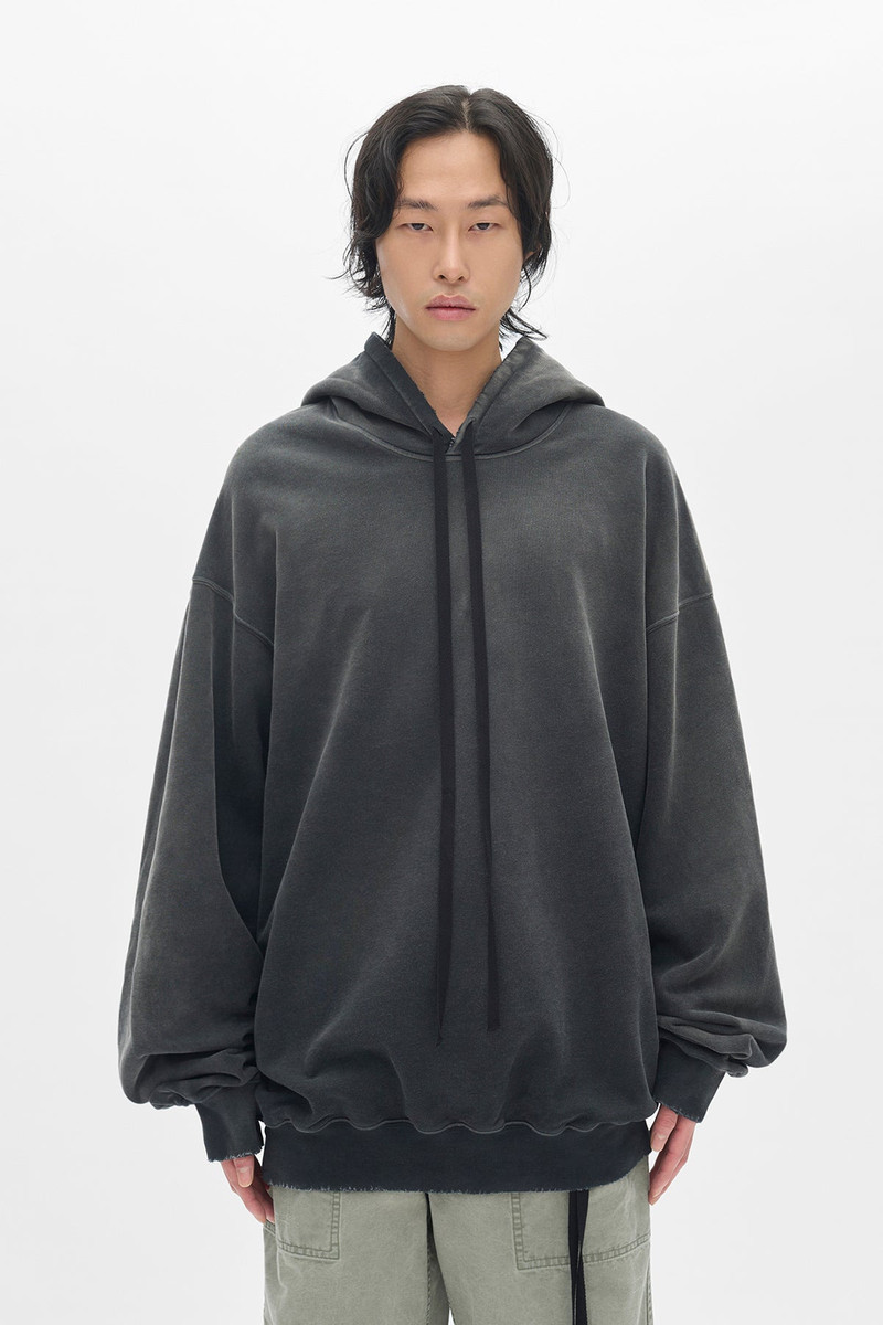 Ollie High Comfort Hoody With "Infinite Feathers" 1