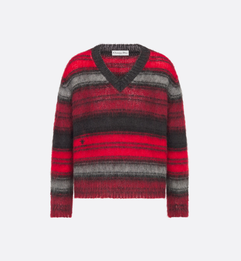 Loose-Fitting Sweater 1