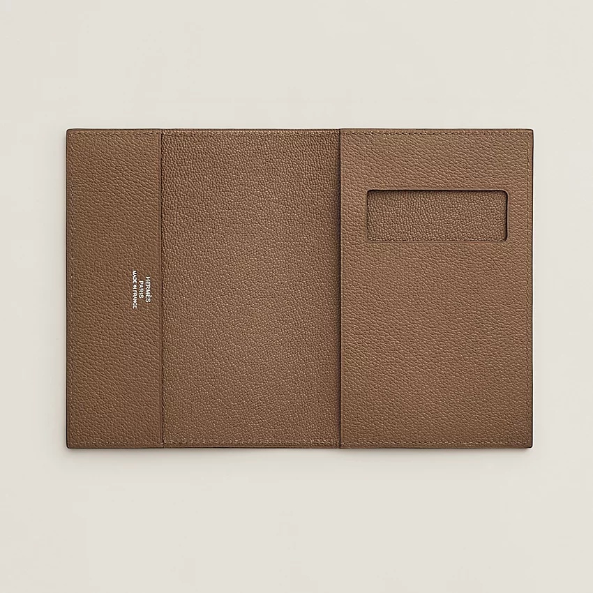 MC² Magellan Jungle passport holder - 2