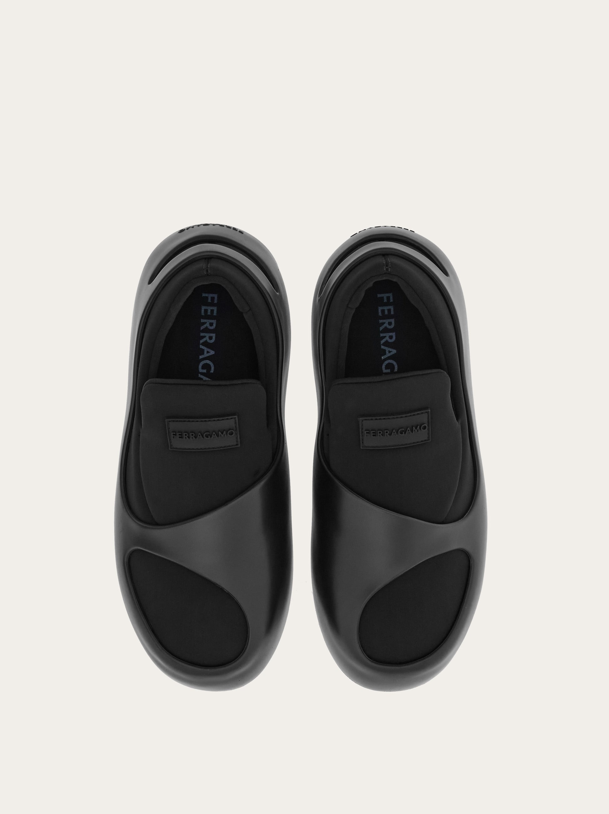 Hybrid slip-on - 2