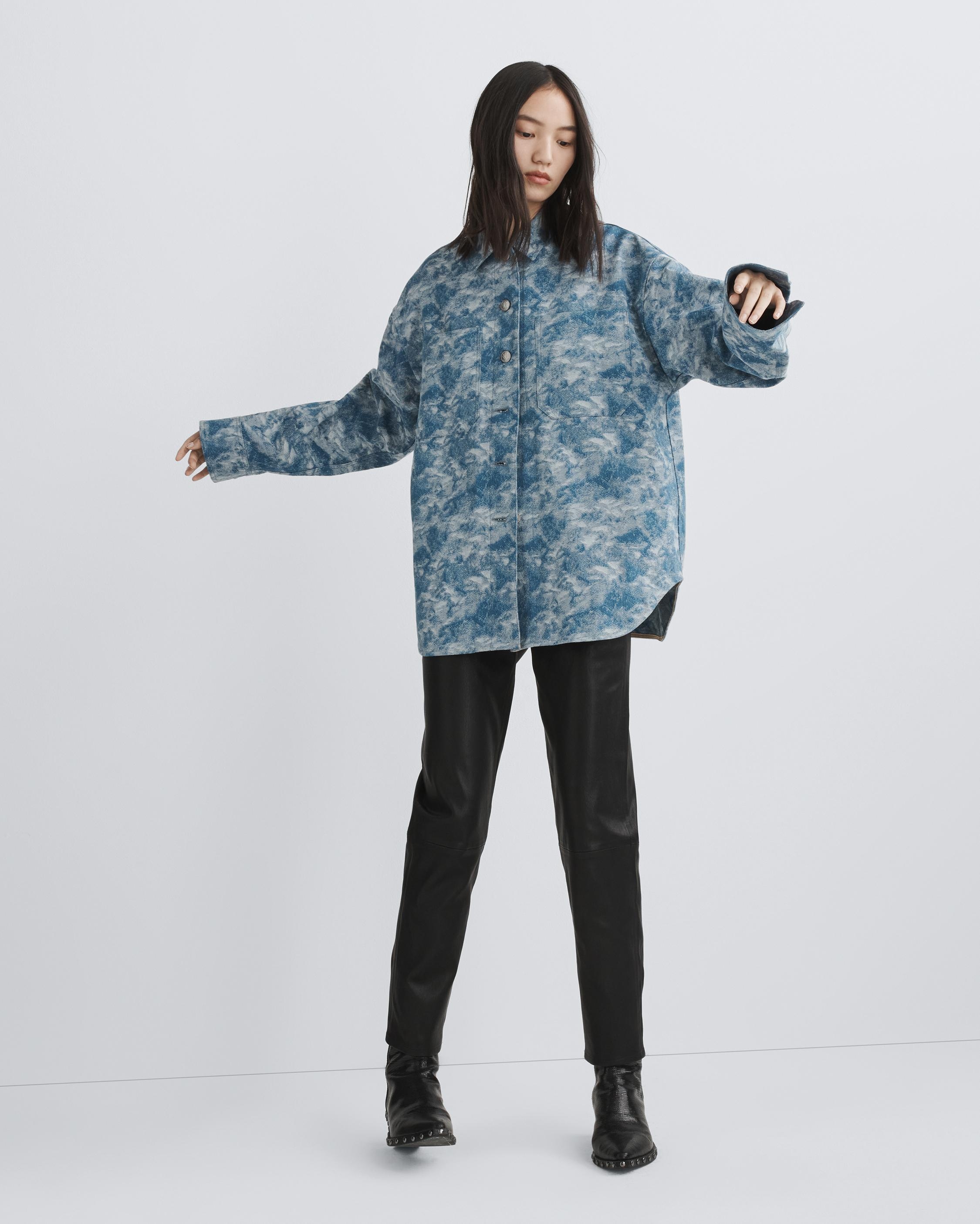 Lory Denim Shirt Jacket
Oversized Fit Jacket - 2
