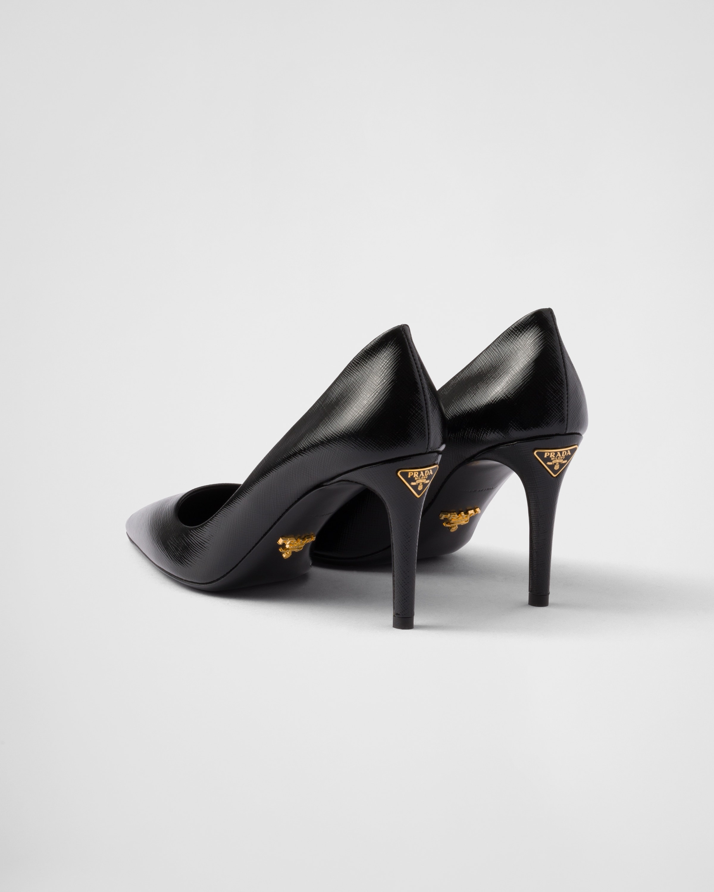 Patent Saffiano leather pumps - 5