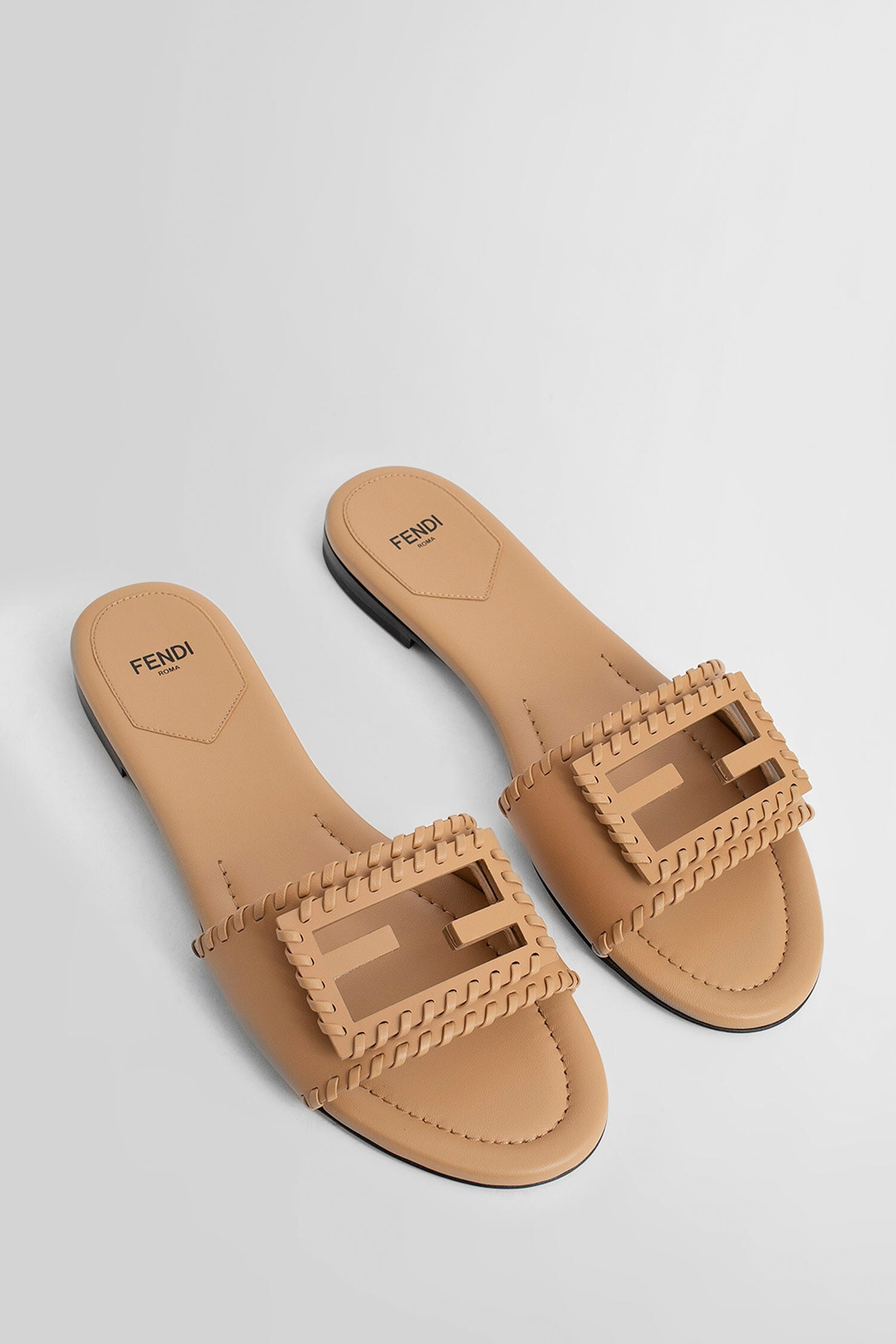 FENDI WOMAN BEIGE SLIDES - 6