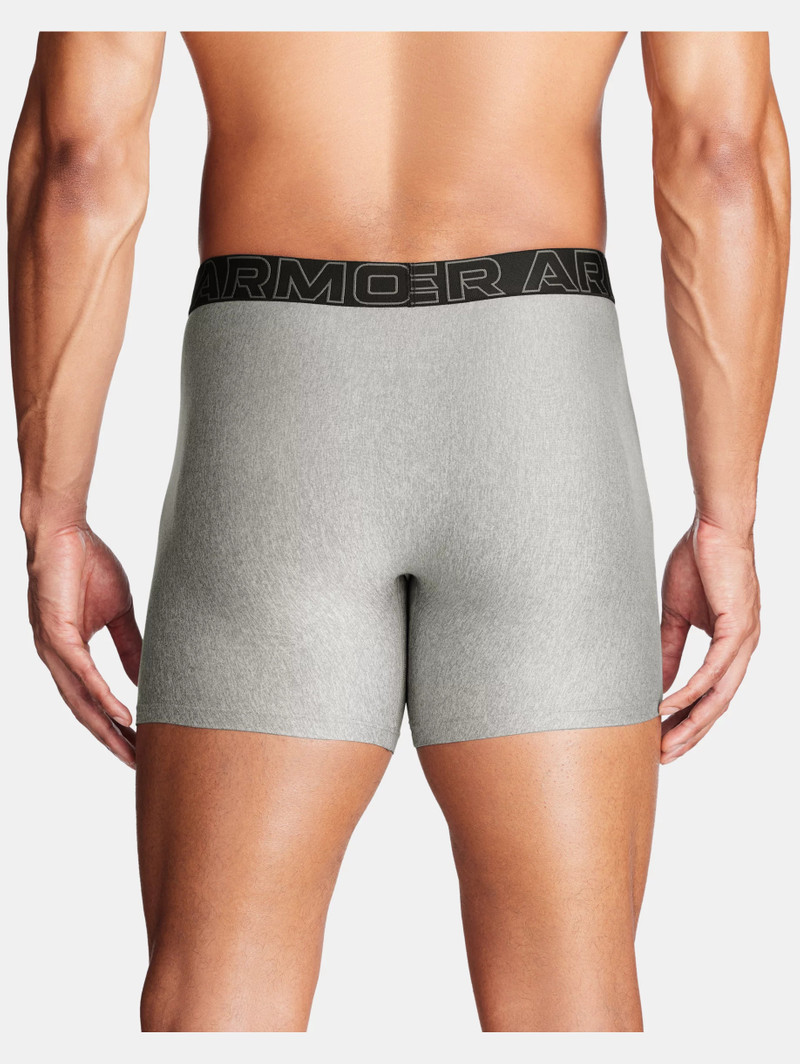 Under Armour UA Performance Tech™ outlook