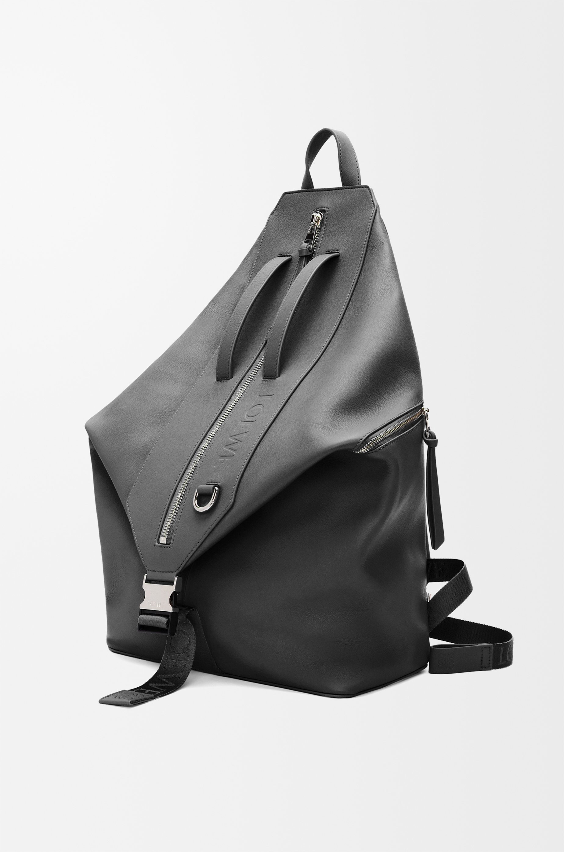 Convertible backpack in classic calfskin - 4