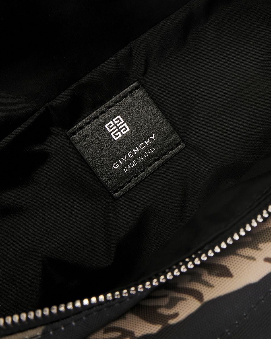 Essential U Bumbag - 5