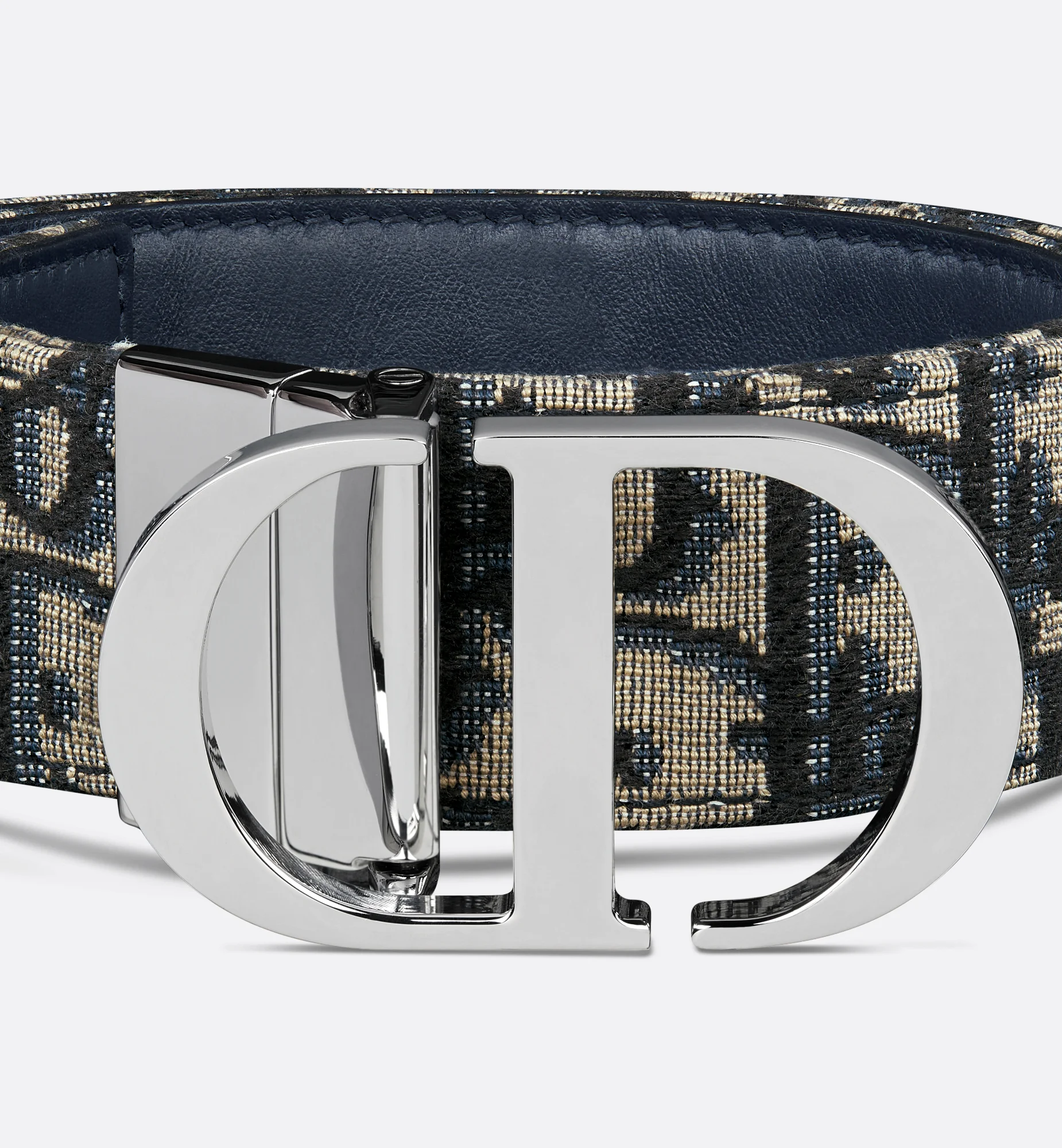 Dior 30 Montaigne Reversible Belt Christian Dior Bicolor 30 Montaigne Reversible Belt – THE CLOSET main image 3