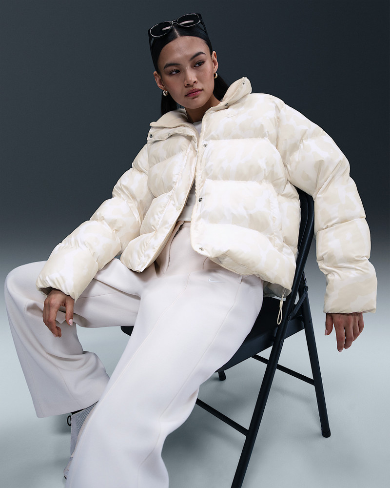 Nike Sportswear Women's Therma-FIT Puffer 3