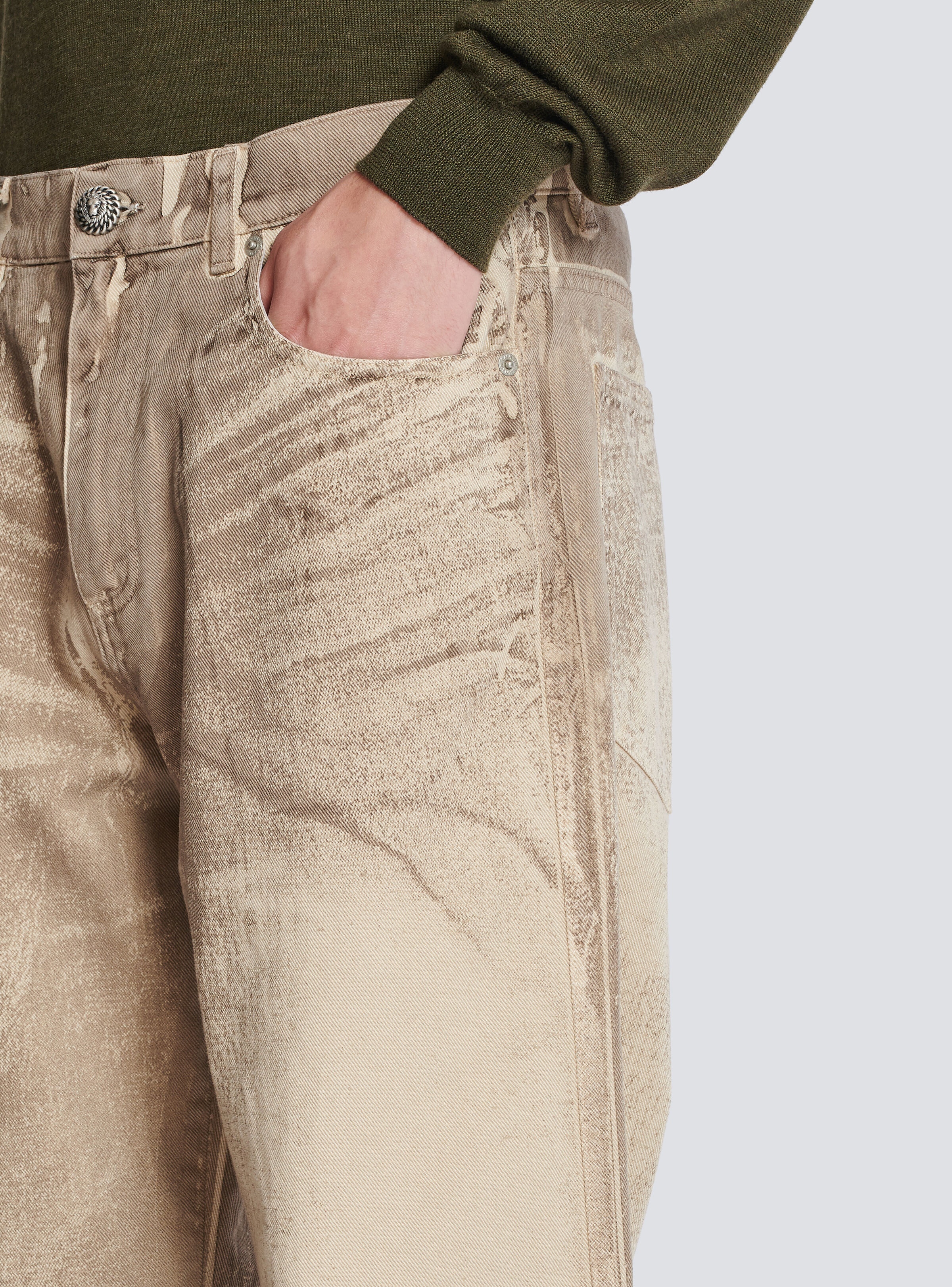 Loose-fit beige denim jeans - 7